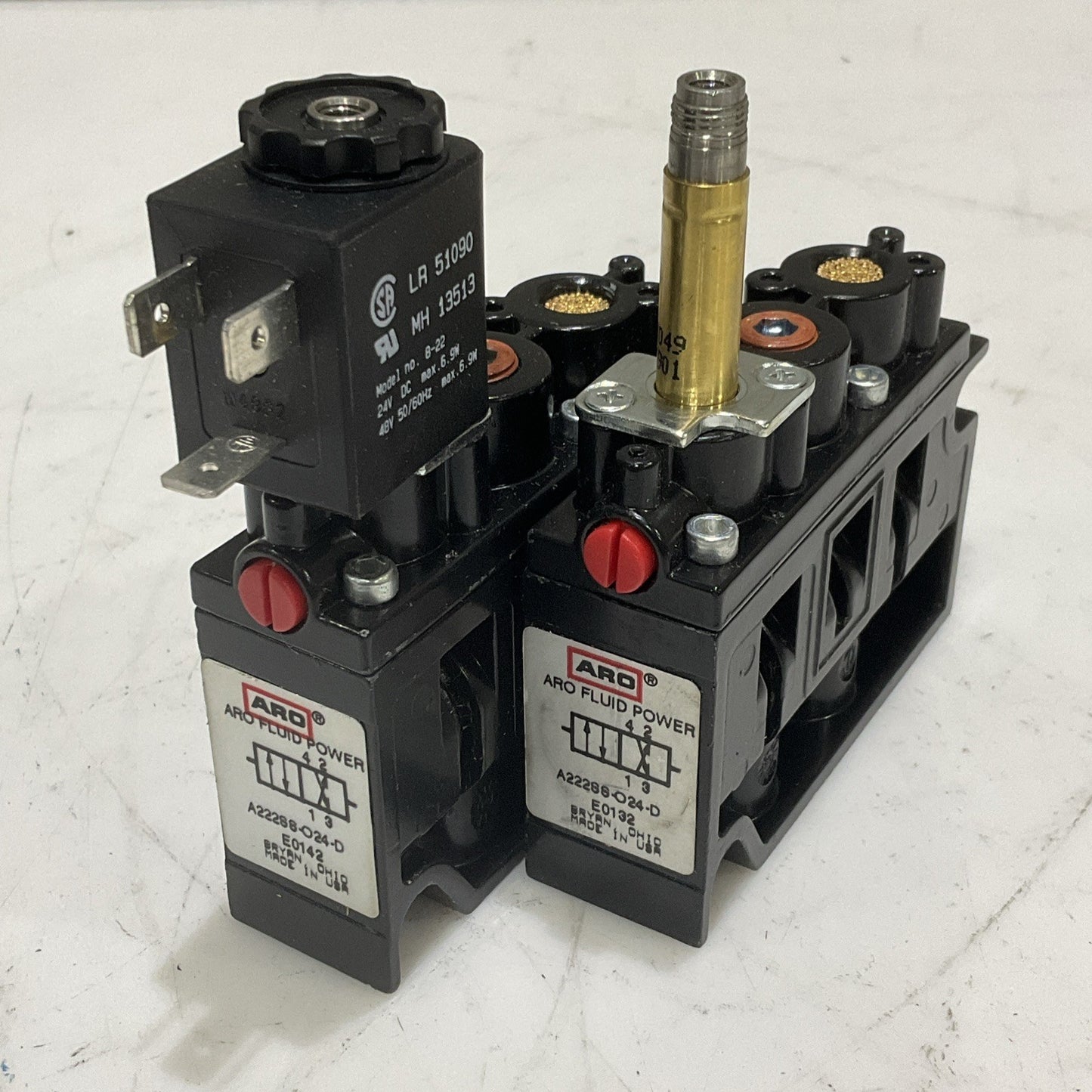 ARO A 222 SS O24 D FLUID POWER VALVE A222S024D LOT OF 2 Z2M
