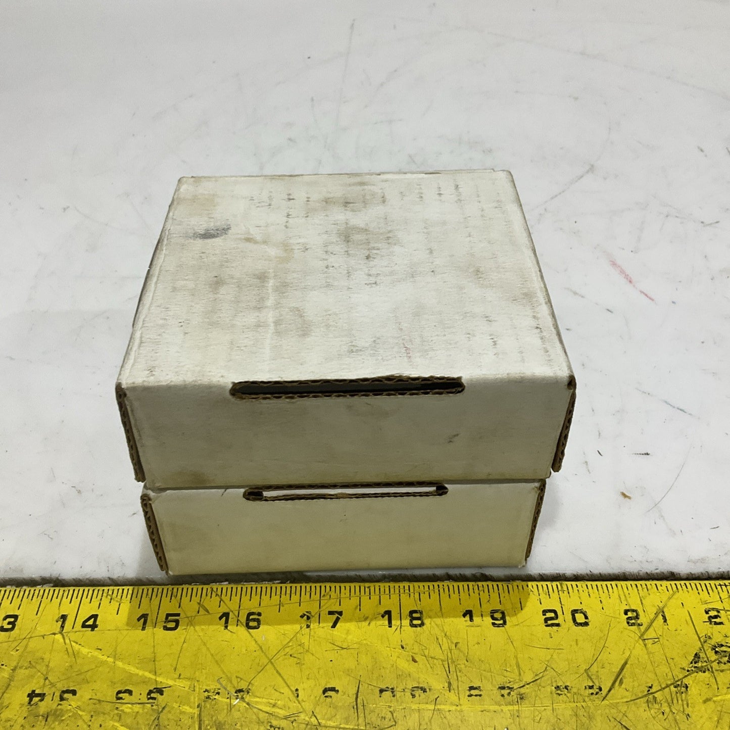 ARO A 222 SS O24 D FLUID POWER VALVE A222S024D LOT OF 2 Z2M