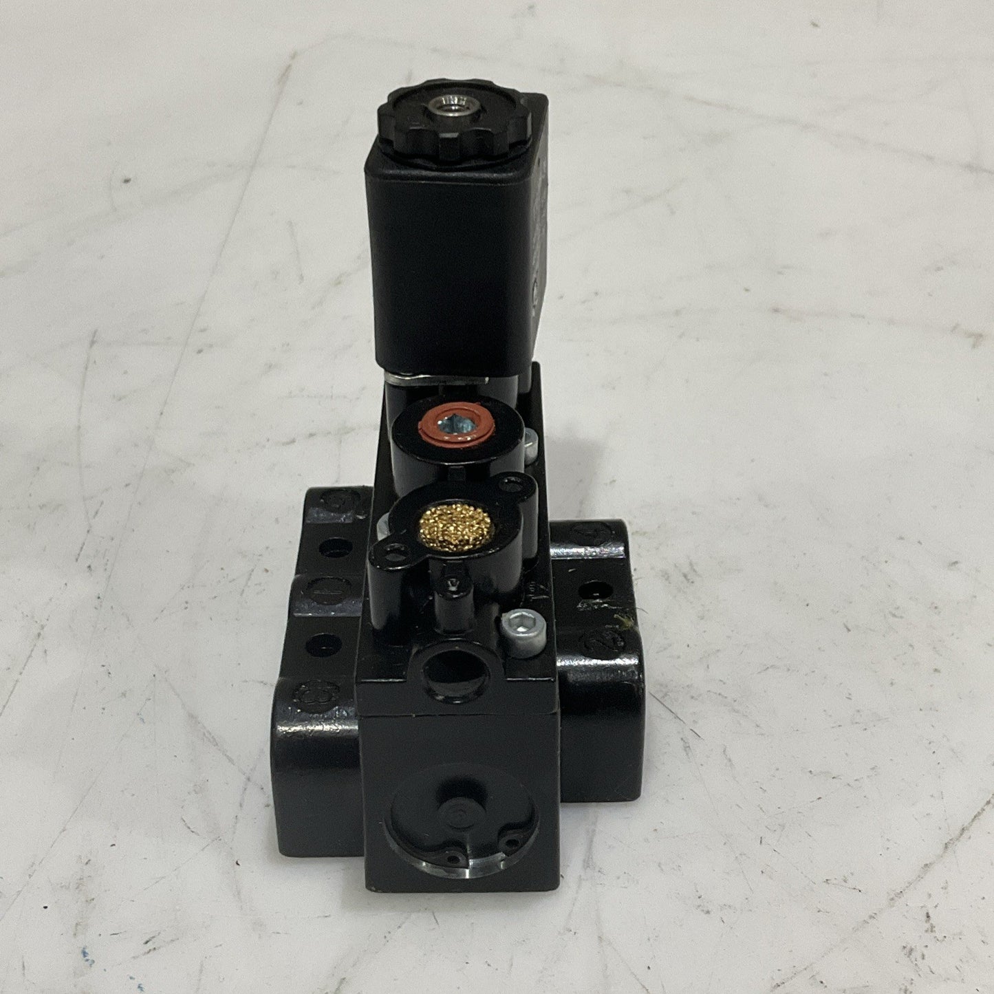ARO IR A212SS-024-D SOLENOID VALVE 4-WAY 2-POSITION 24VDC 1/4 NOT Z2M