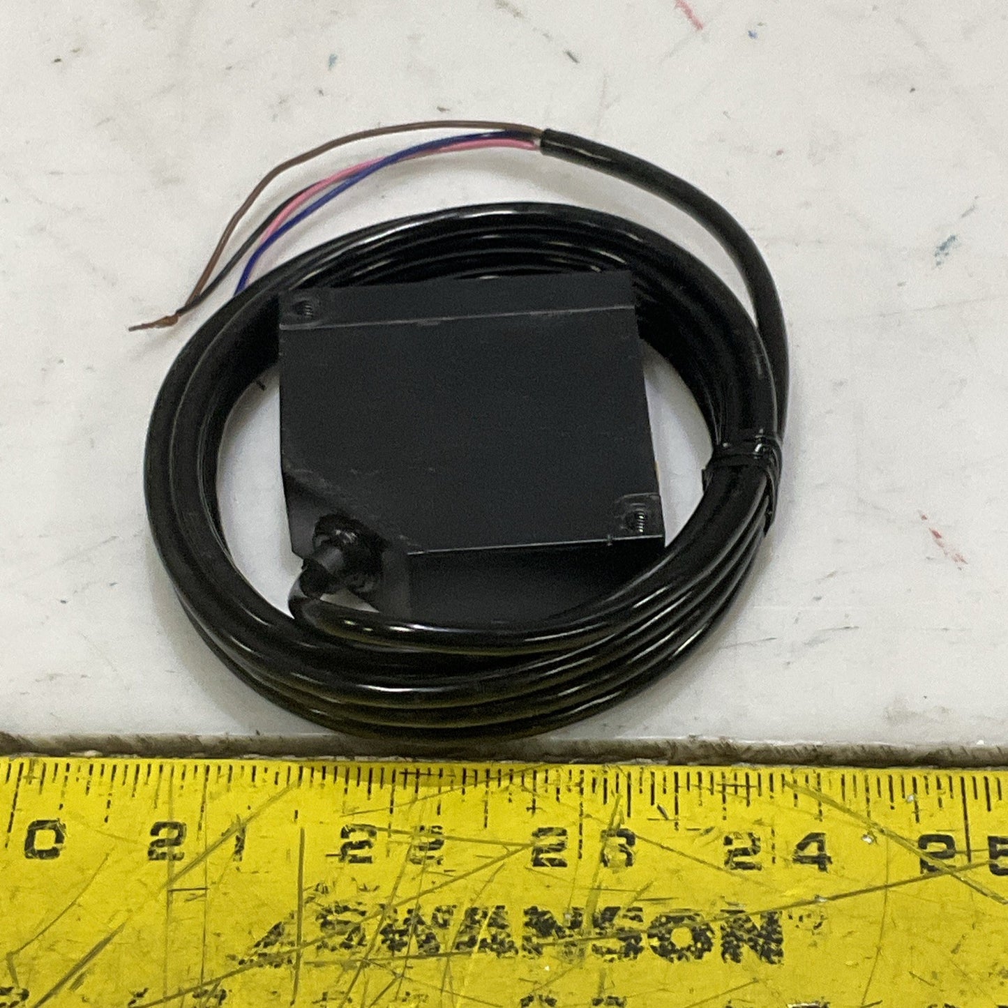 AROMAT MQ-W70A DC12 24V PHOTOELECTRIC SENSOR Z2M