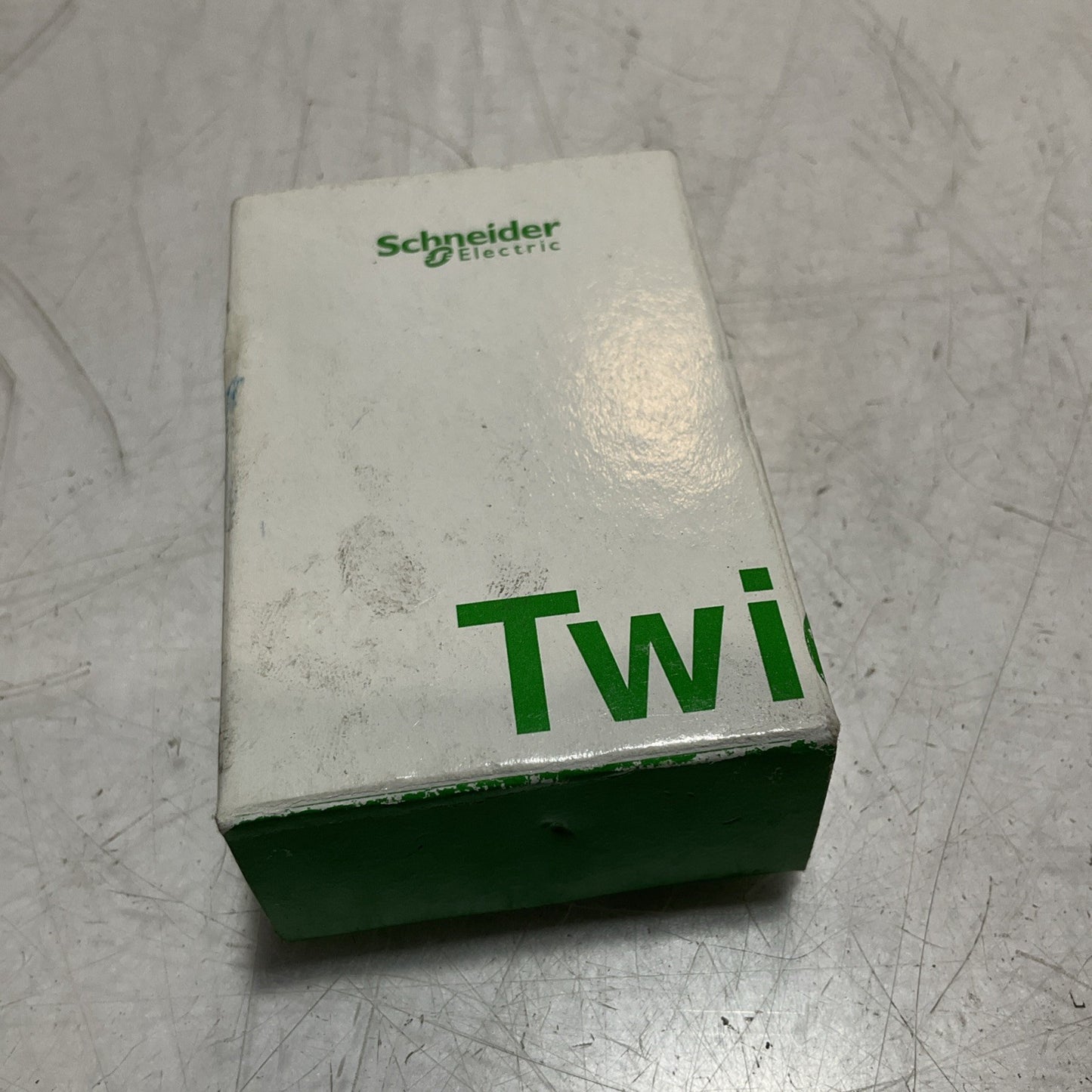 SCHNEIDER ELECTRIC TWDXCPMFK32 EXTENDABLE PLC BASE  PROGRAMMABLE CONTROLLER  U3S