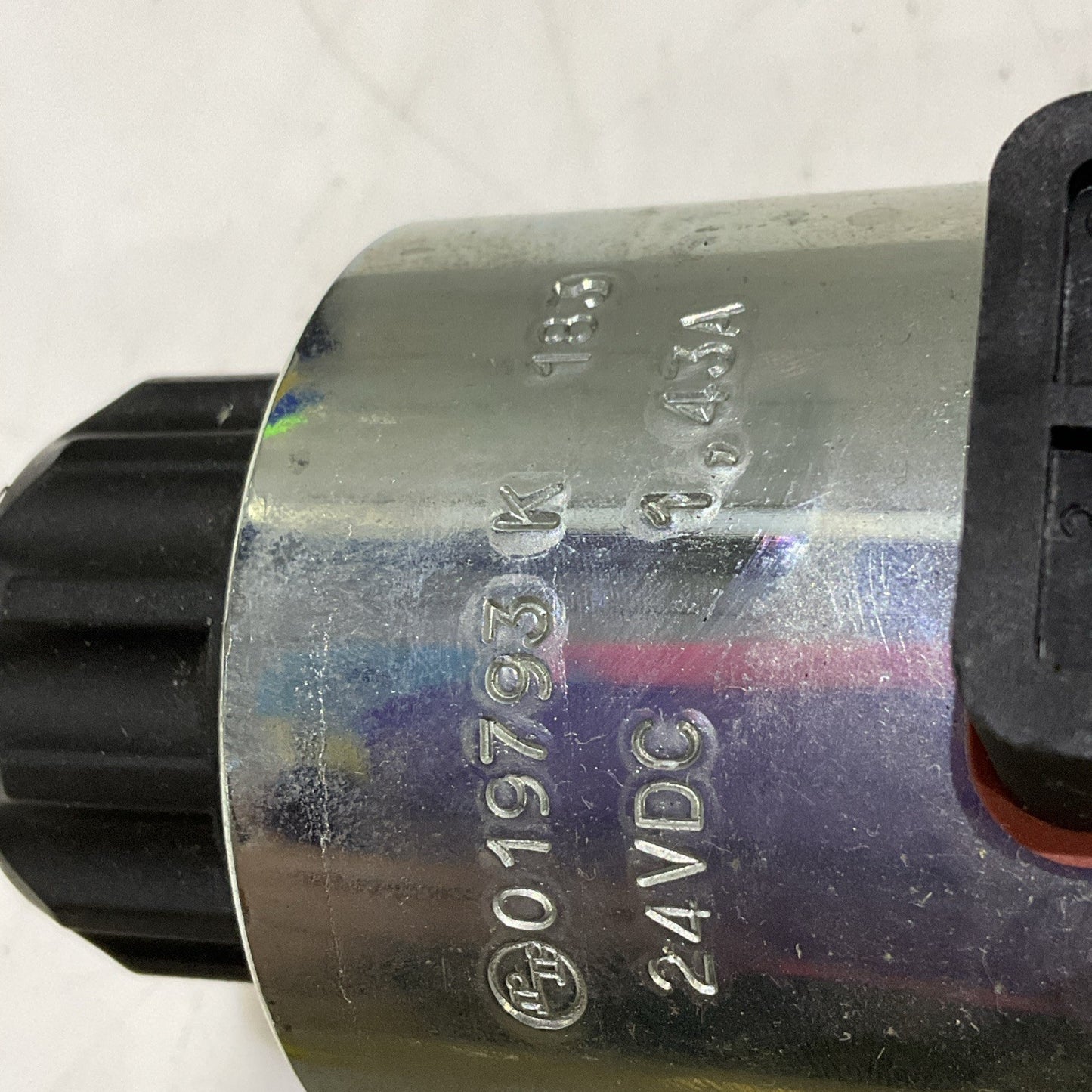 MANNESMANN REXROTH  4WE10D3X/CG24N9Z45 RR00009279  DIRECTIONAL SPOOL VALVE Z2M