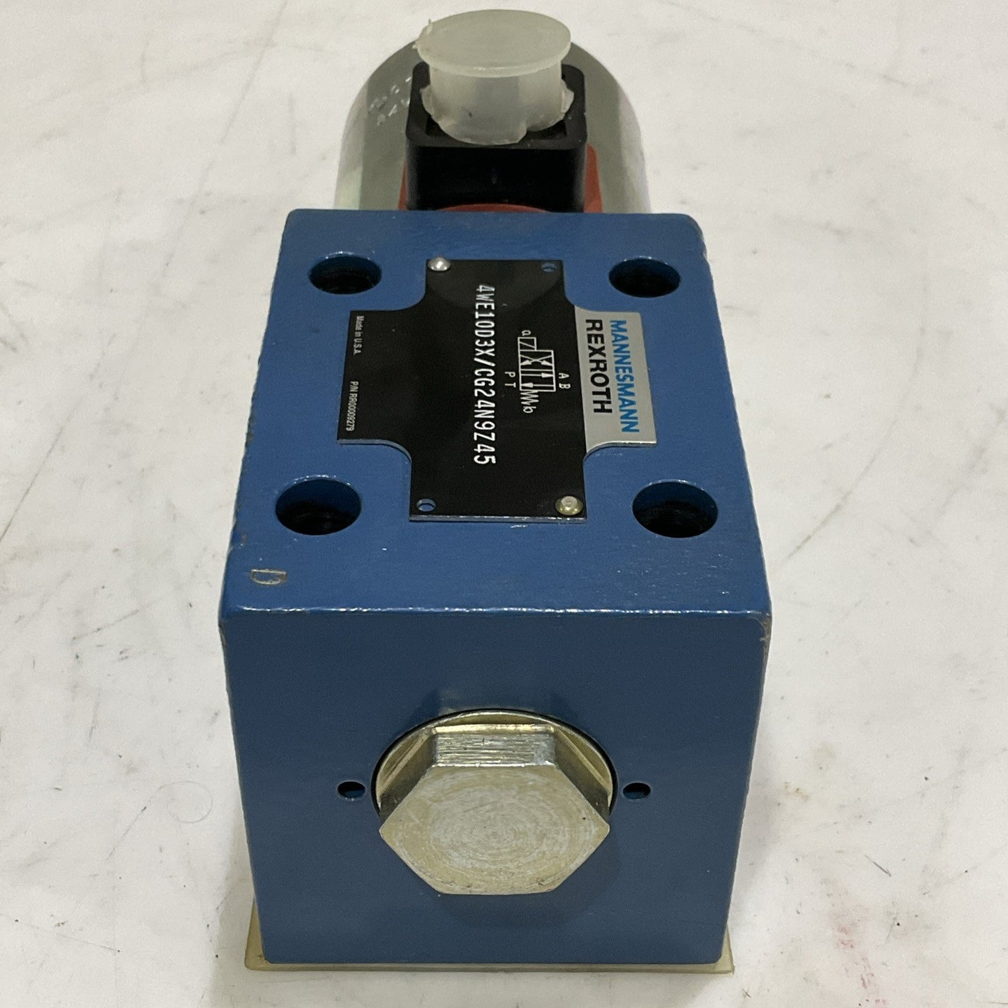 MANNESMANN REXROTH  4WE10D3X/CG24N9Z45 RR00009279  DIRECTIONAL SPOOL VALVE Z2M