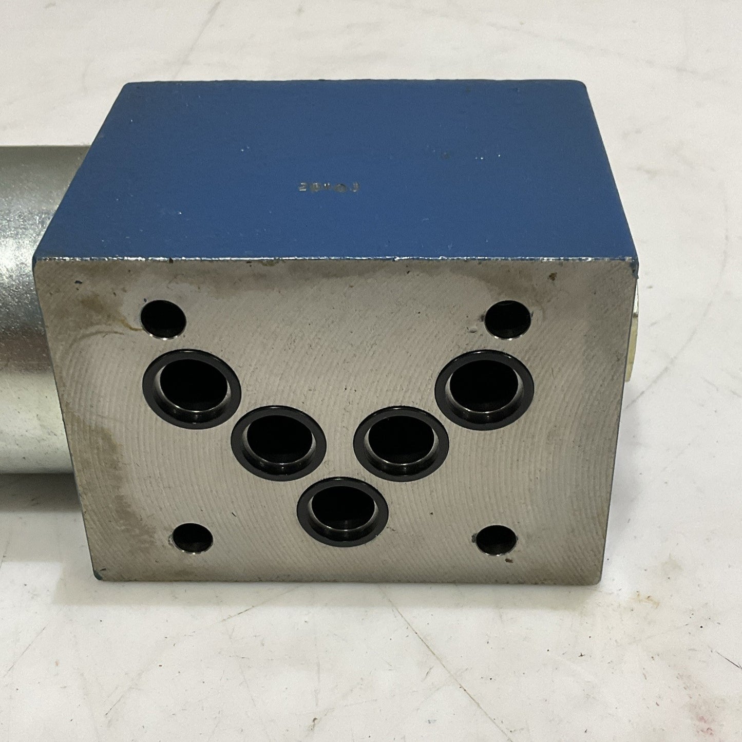 MANNESMANN REXROTH  4WE10D3X/CG24N9Z45 RR00009279  DIRECTIONAL SPOOL VALVE Z2M