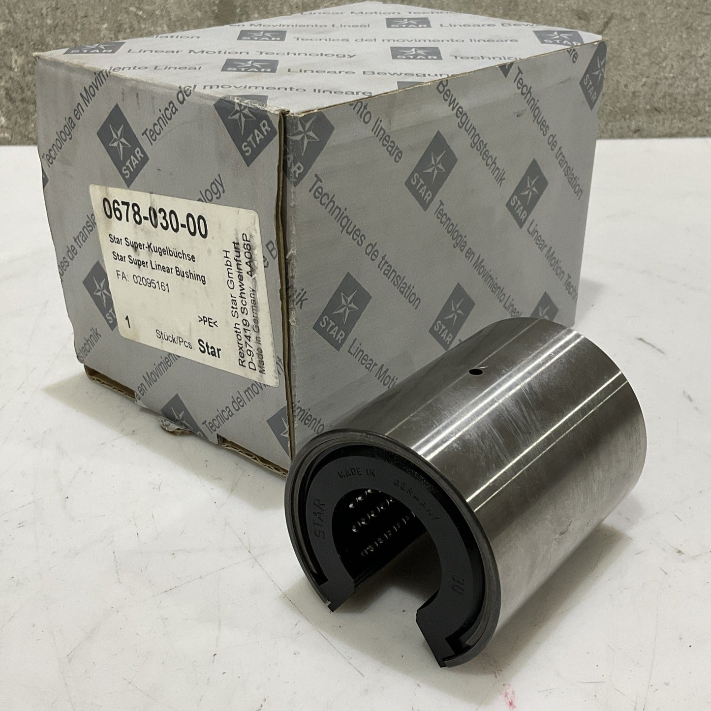 REXROTH STAR 0678-030-00 LINEAR BALL BEARING BUSHING Z2M