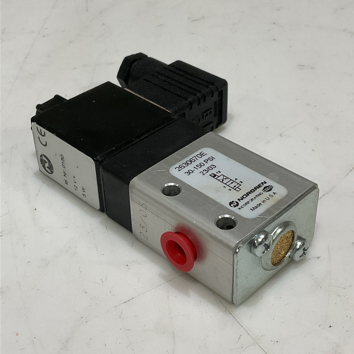 NORGREN 2630670E PNEUMATIC DIRECT SOLENOID VALVE 150 PSIG 4-WAY 1/8 PORT Z2M