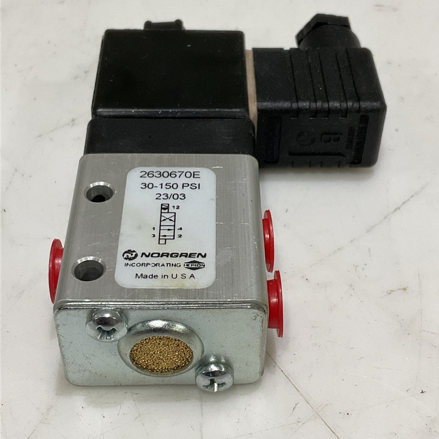 NORGREN 2630670E PNEUMATIC DIRECT SOLENOID VALVE 150 PSIG 4-WAY 1/8 PORT Z2M