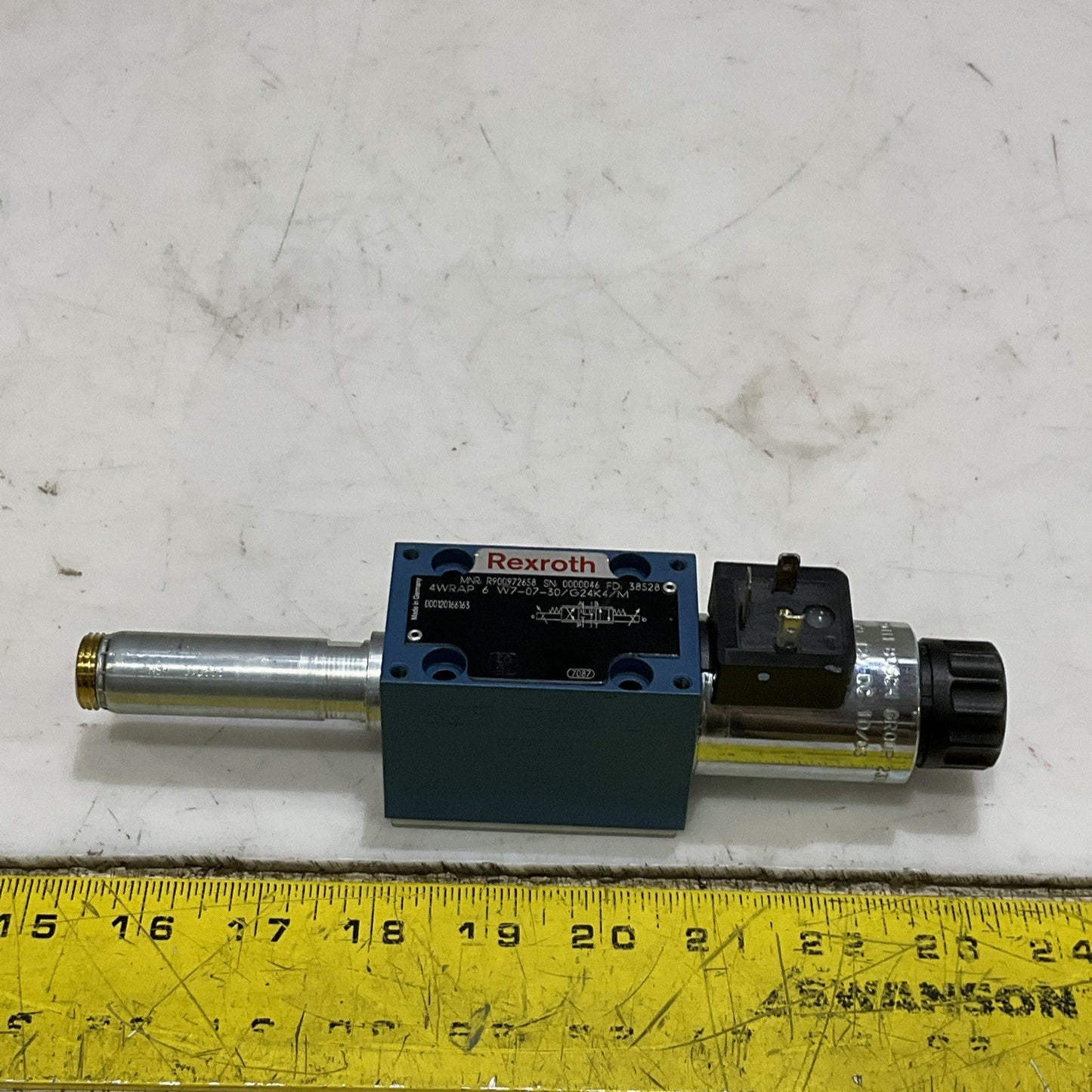 REXROTH R900972658 6 W7-07-30/G24K4/M VALVE 4 WRAP FD: 38528 Z2M