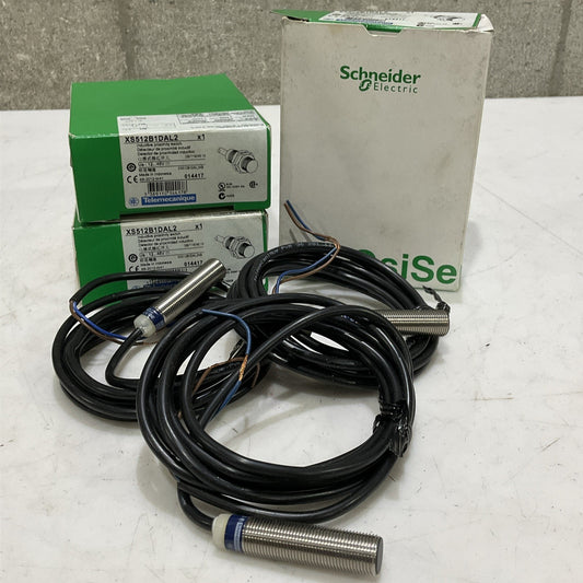 SCHNEIDER ELECTRIC XS512B1DAL2 INDUCTIVE PROXIMITY SWITCH LOT OF 3 Z2M