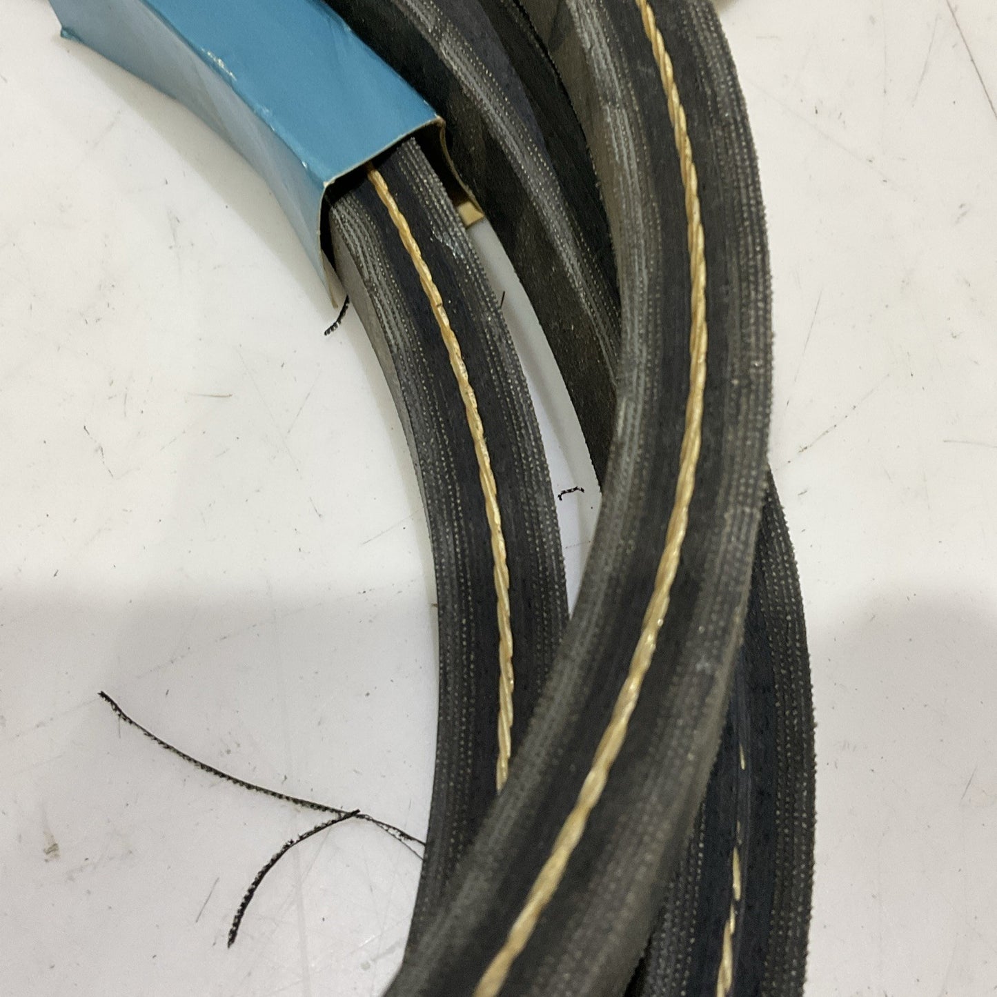 DAYCO C105 22C2770 SUPER II V-BELT OIL RESISTANT STATIC DISSIPATING Z2M