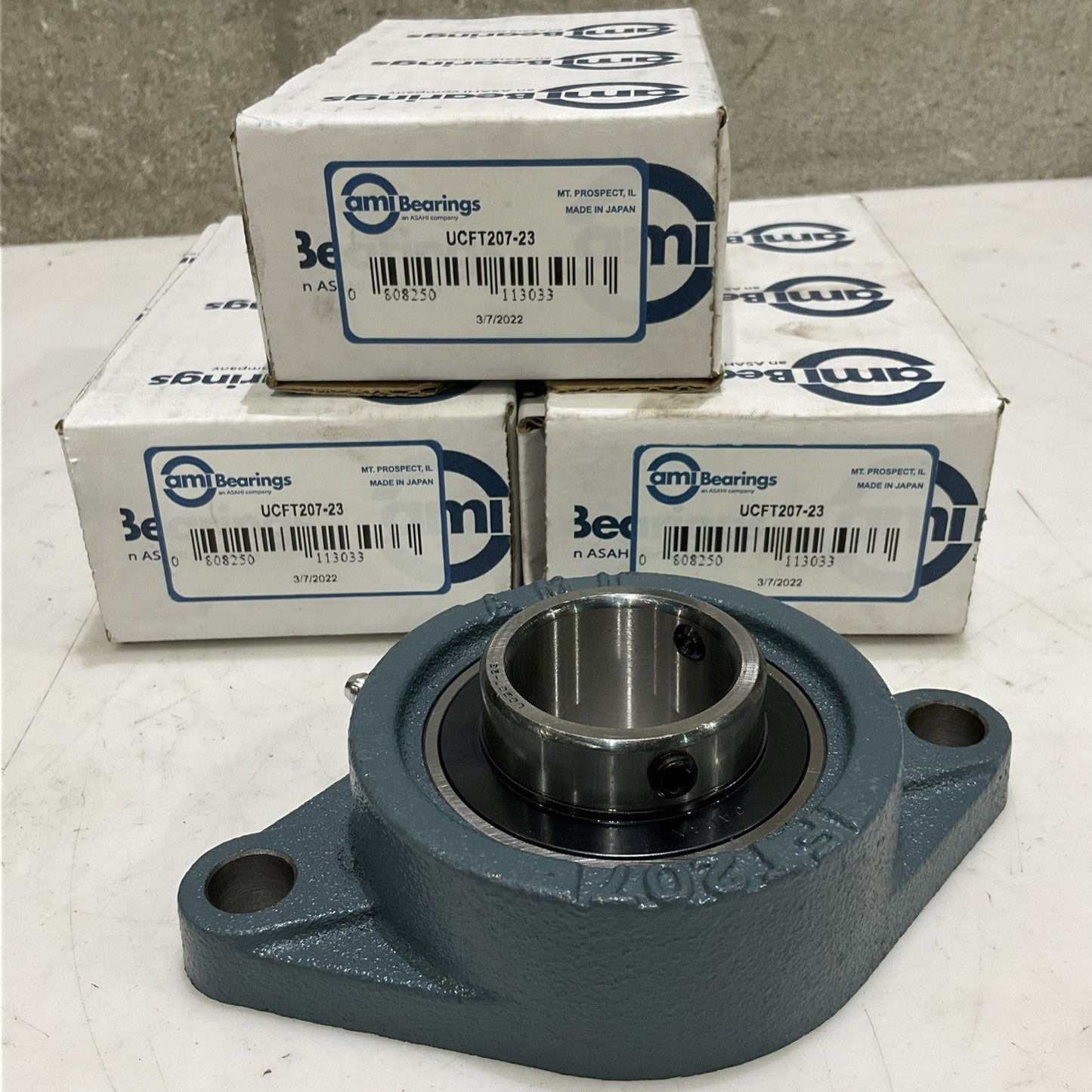 AMI UCFT207-23 FLANGE MOUNT 2 BOLT BEARING LOT OF 3 Z2M