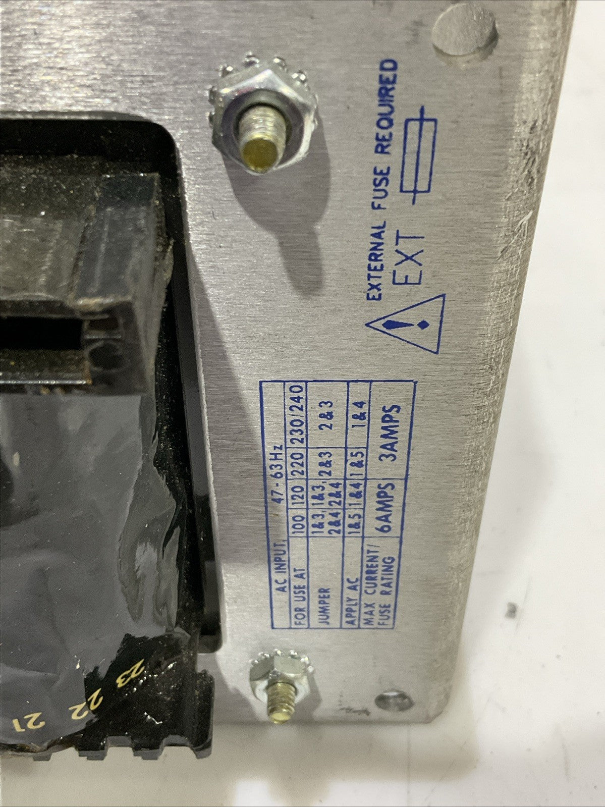 POWER-ONE F24-12-A F2412A POWER SUPPLY 24/28VDC 10/12A Z2M