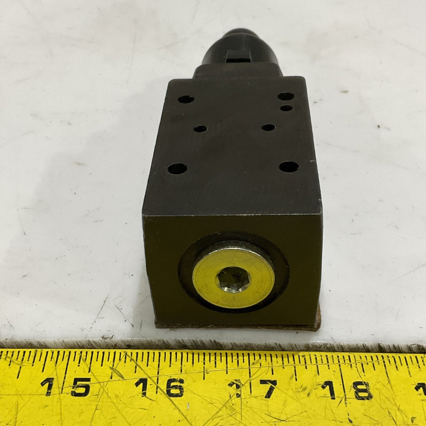 VICKERS CVGC-3-W-250-10-S12 HYDRAULIC PRESSURE RELIEF VALVE Z2M