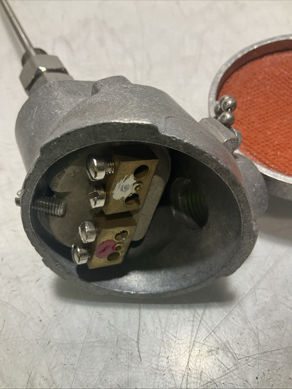 LEEDS & NORTHRUP 6685360536 IR01 - 0669 RTS-47L-A-100-C-17.5 8-8-X11-H7L-M3  373