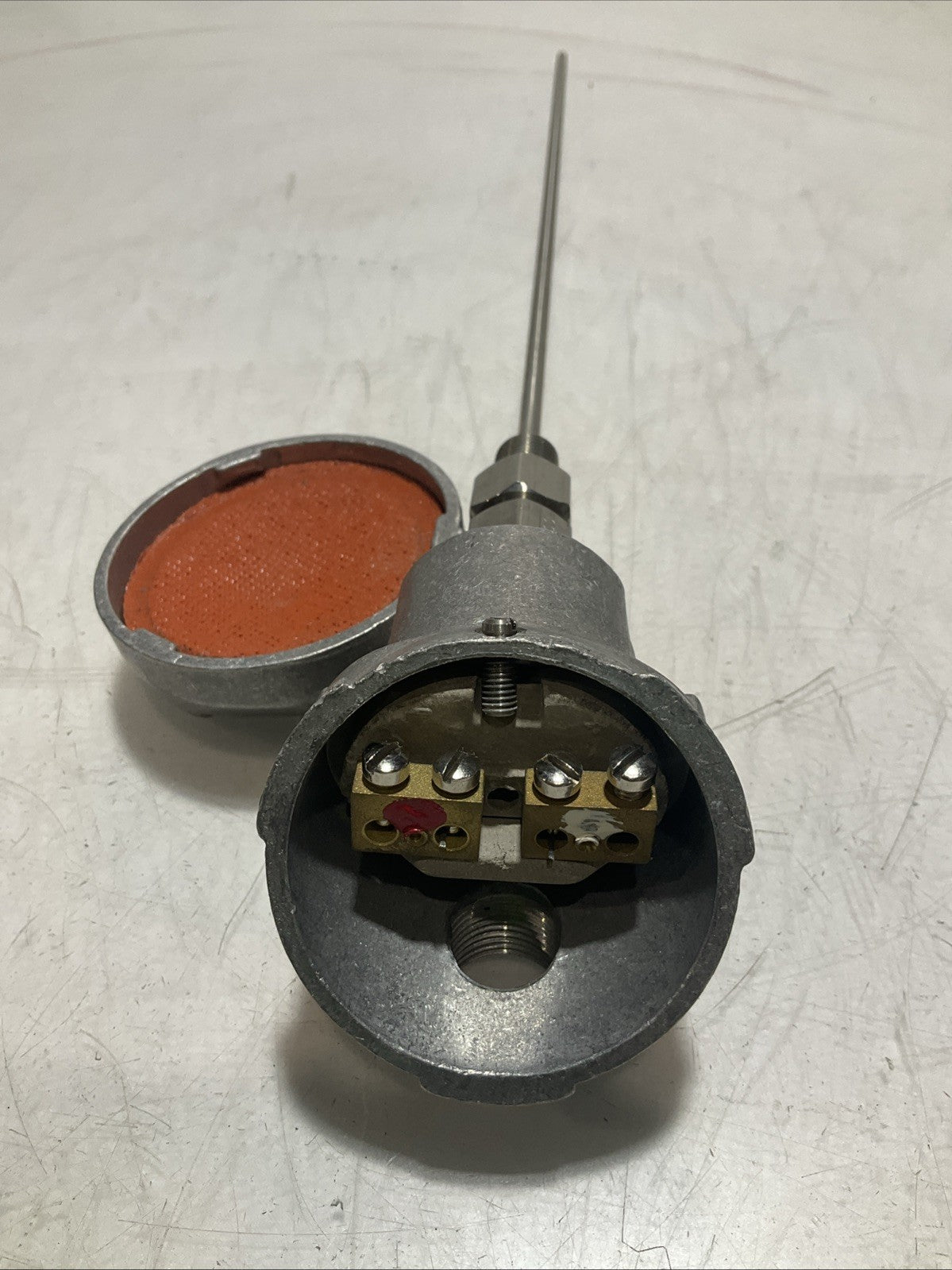 LEEDS & NORTHRUP 6685360536 IR01 - 0669 RTS-47L-A-100-C-17.5 8-8-X11-H7L-M3  373