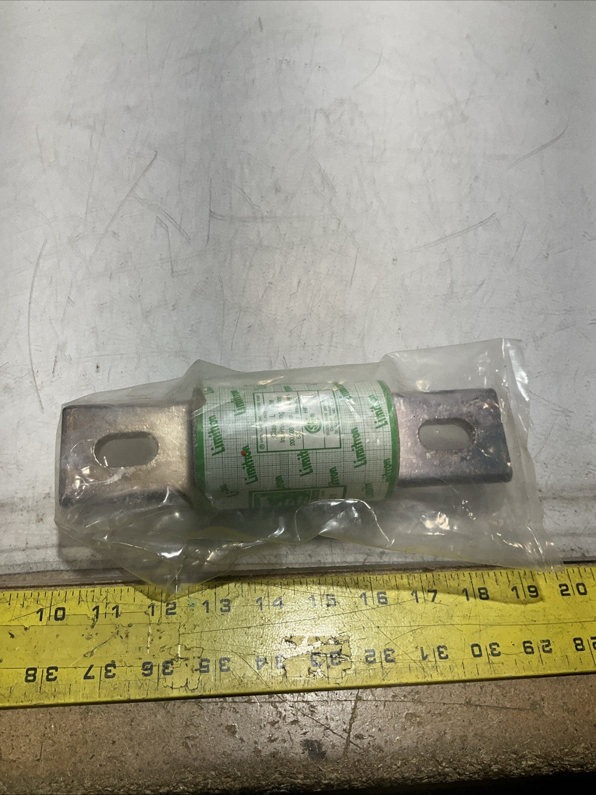 LIMITRON KLU-601 TIME DELAY CURRENT - LIMITING  FUSE 600V  200,000 A CLASS L U3S