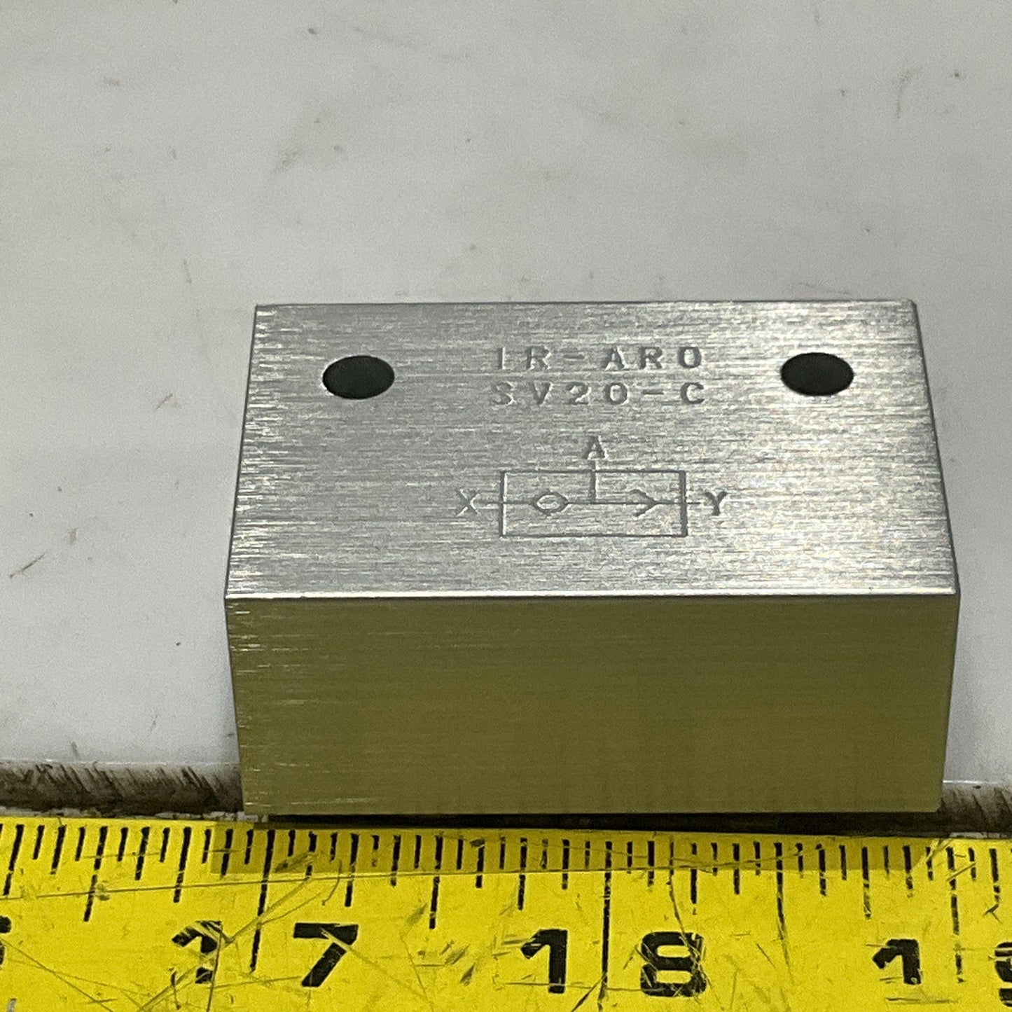 ARO SVZ20-C SHUTTLE VALVE 200 PSI 1/4 NPT ALUMINUM Z2M