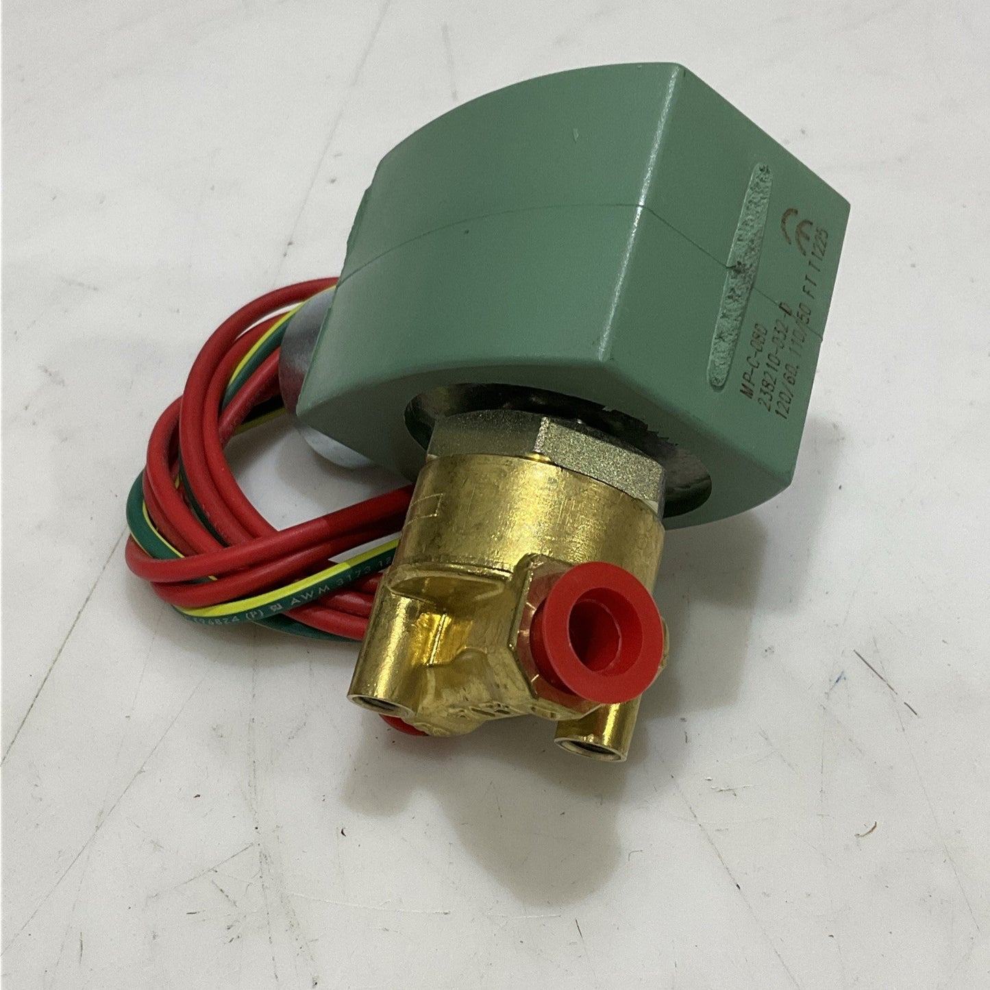 ASCO 8262H002 CS29862 SOLENOID VALVE 1/8 IN 120/60 110/50 Z2M