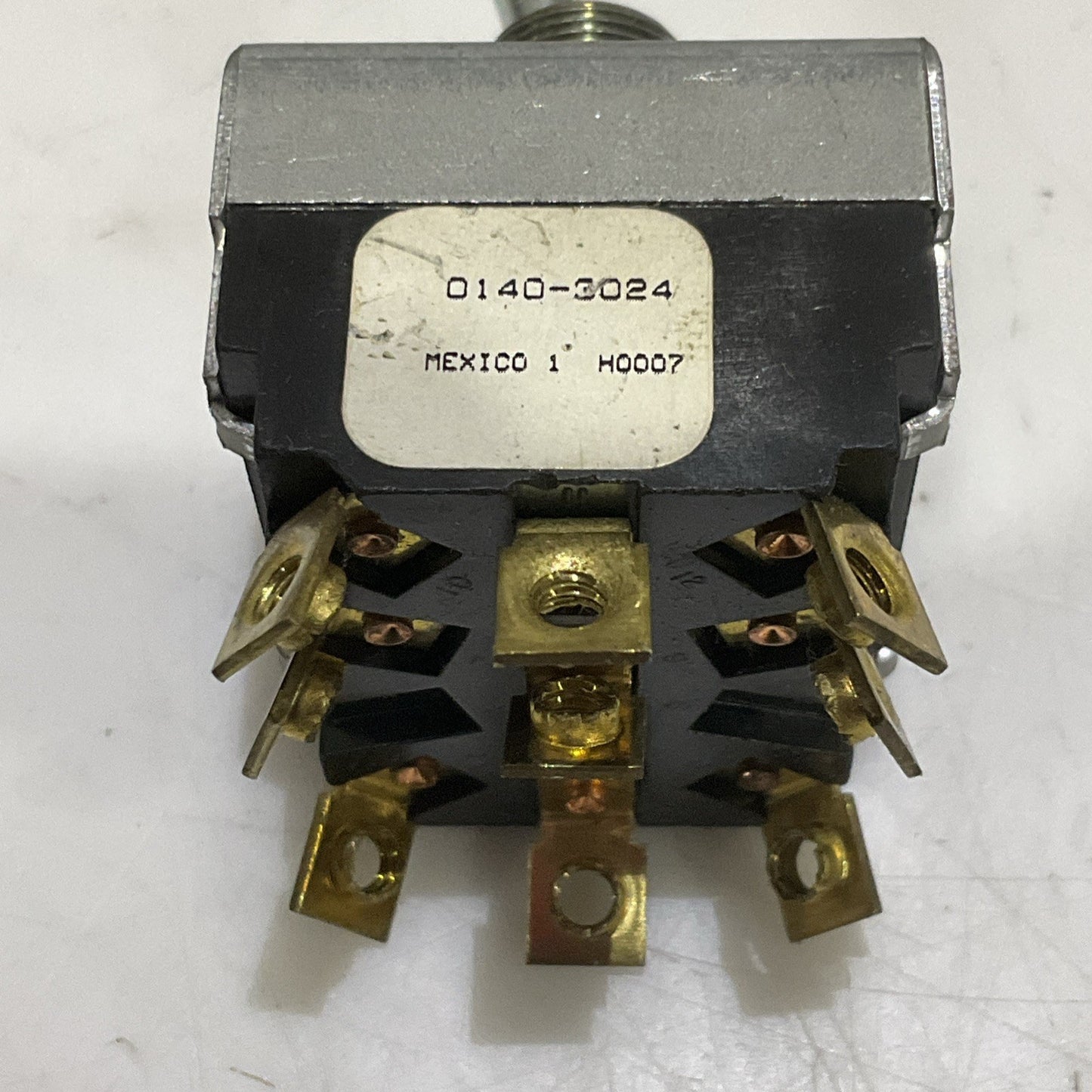 MCGILL 0140-3024 TOGGLE SWITCH 3PDT ON-ON 17 A 1HP 250-600 VAC LOT OF 13 Z2M