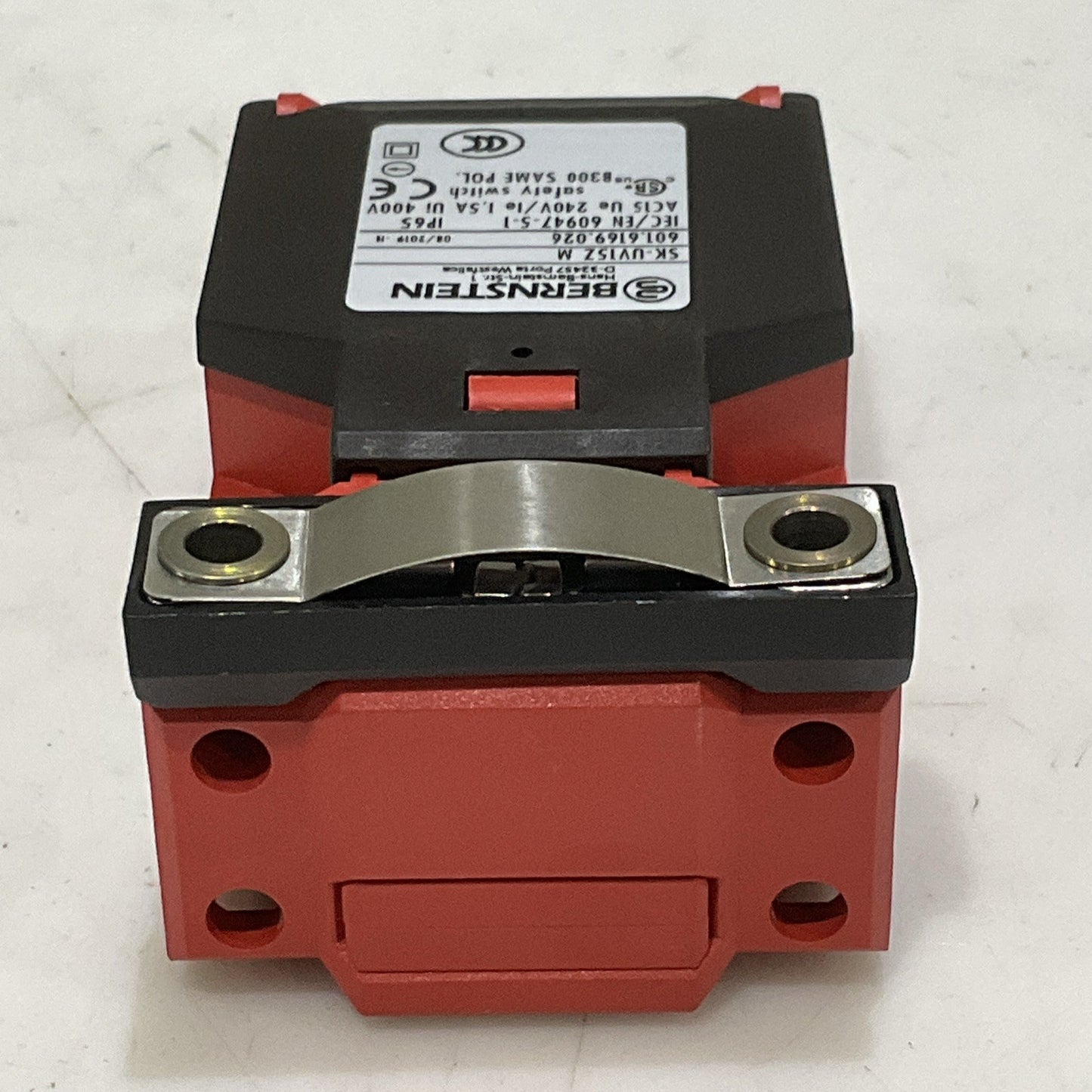 BERNSTEIN SK-UV15Z M SAFETY INTERLOCK SYSTEM SWITCH 601.6169.026 1.5 A 400V Z2M