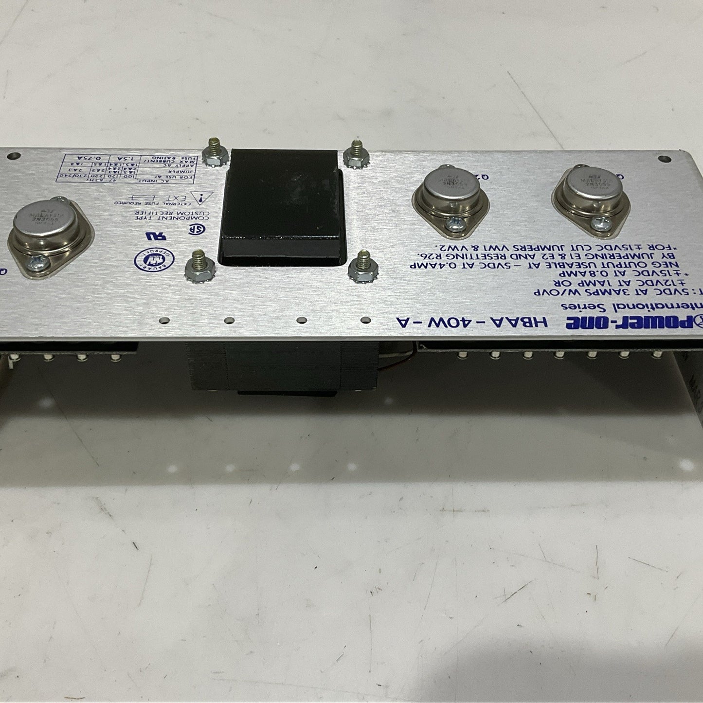 POWER ONE HBAA-40W-A POWER SUPPLY 5 VDC 3 A INTERNATIONAL SERIES Z2M