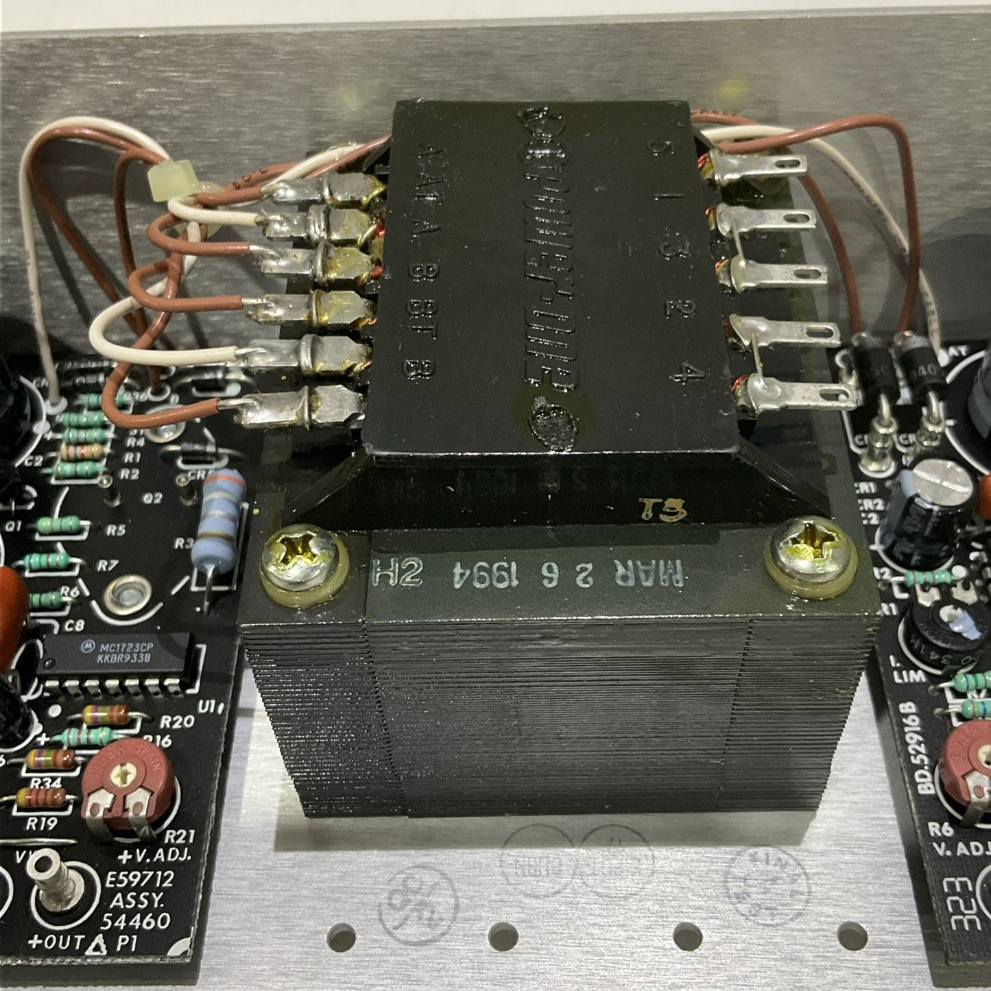 POWER ONE HBAA-40W-A POWER SUPPLY 5 VDC 3 A INTERNATIONAL SERIES Z2M