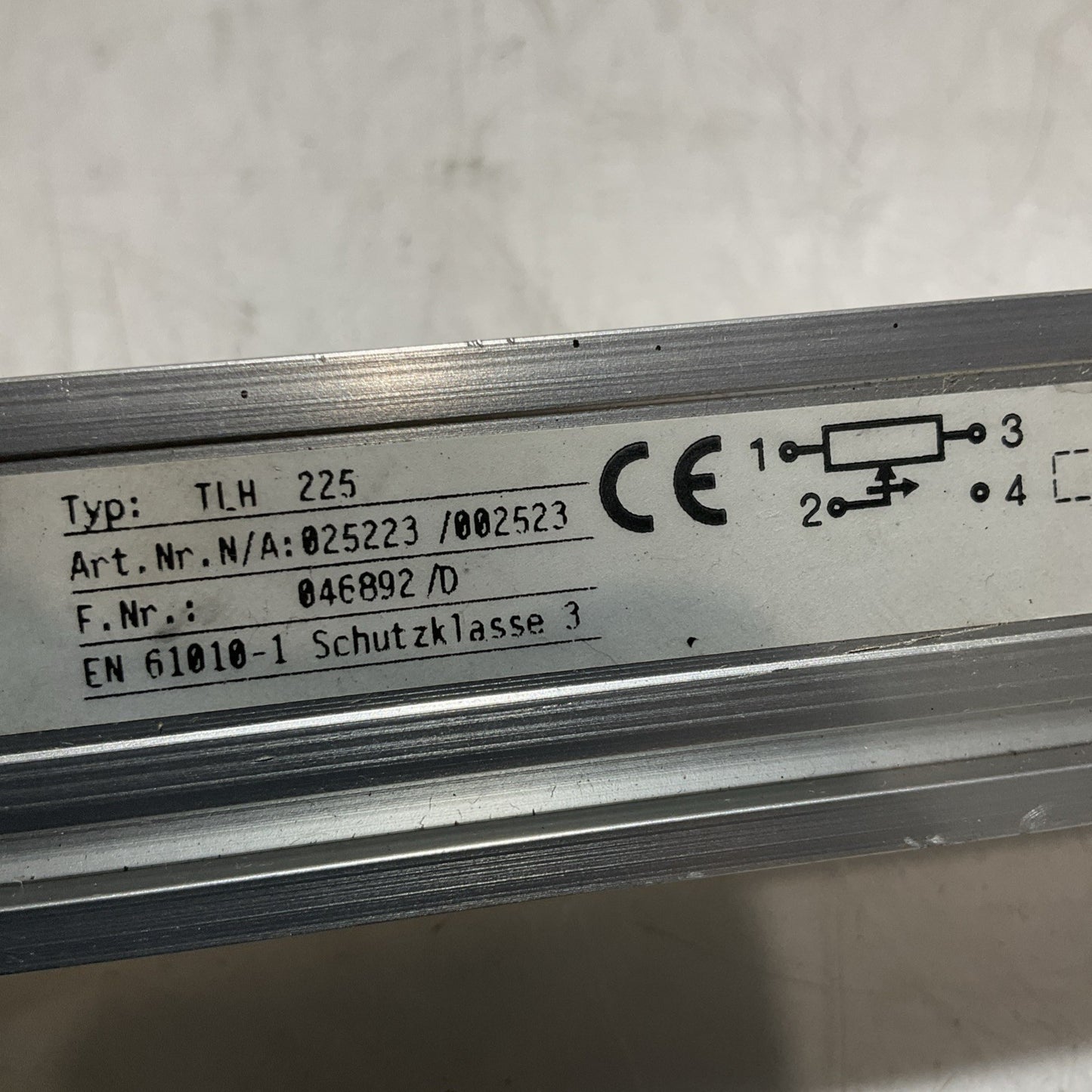 NOVOTECHNIK TLH225-002523   046892 FREQUENCY POSITION TRANSDUCER  Z2M