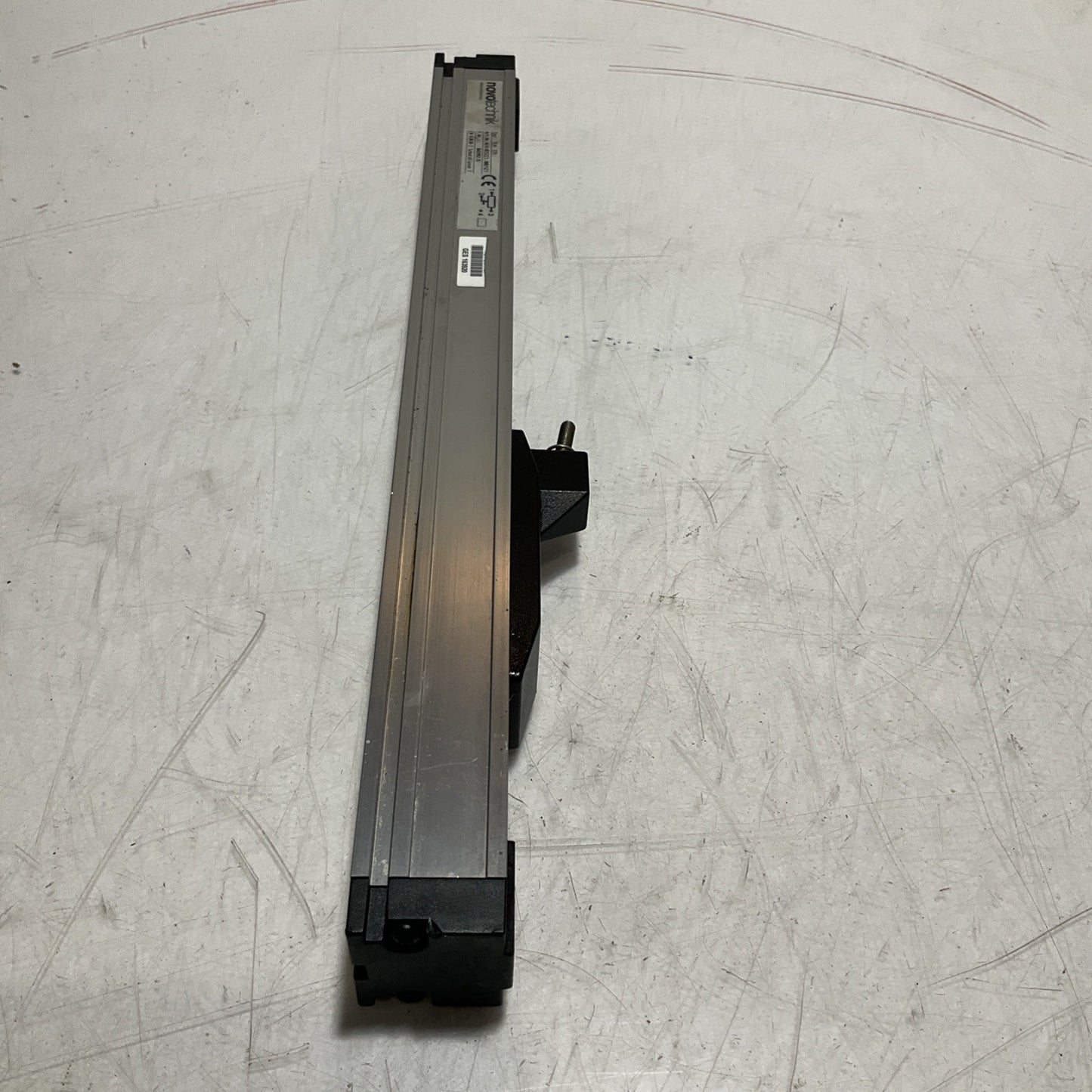 NOVOTECHNIK TLH225-002523   046892 FREQUENCY POSITION TRANSDUCER  Z2M