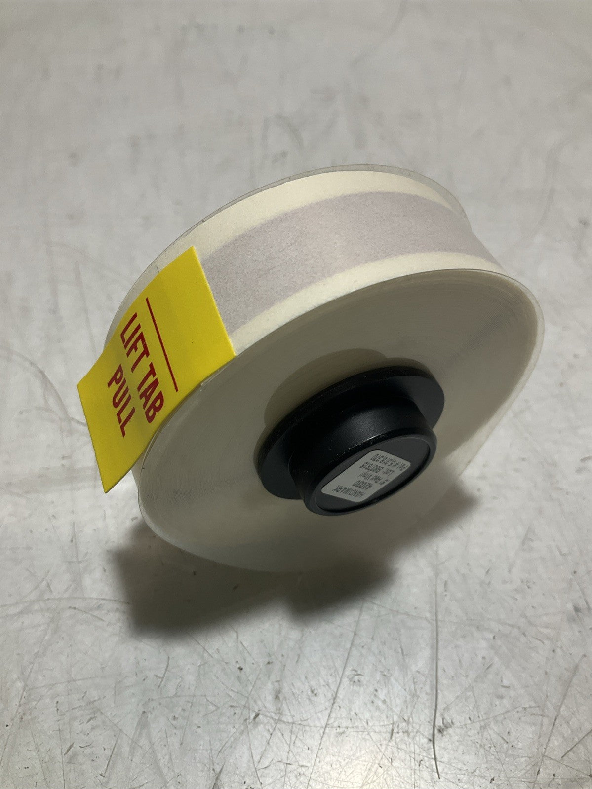 BRADY HANDIMARK Y6093 42030 B563815 RED VINYL  0.50X50 12.7MX15.2 LABEL TAPE Z2M