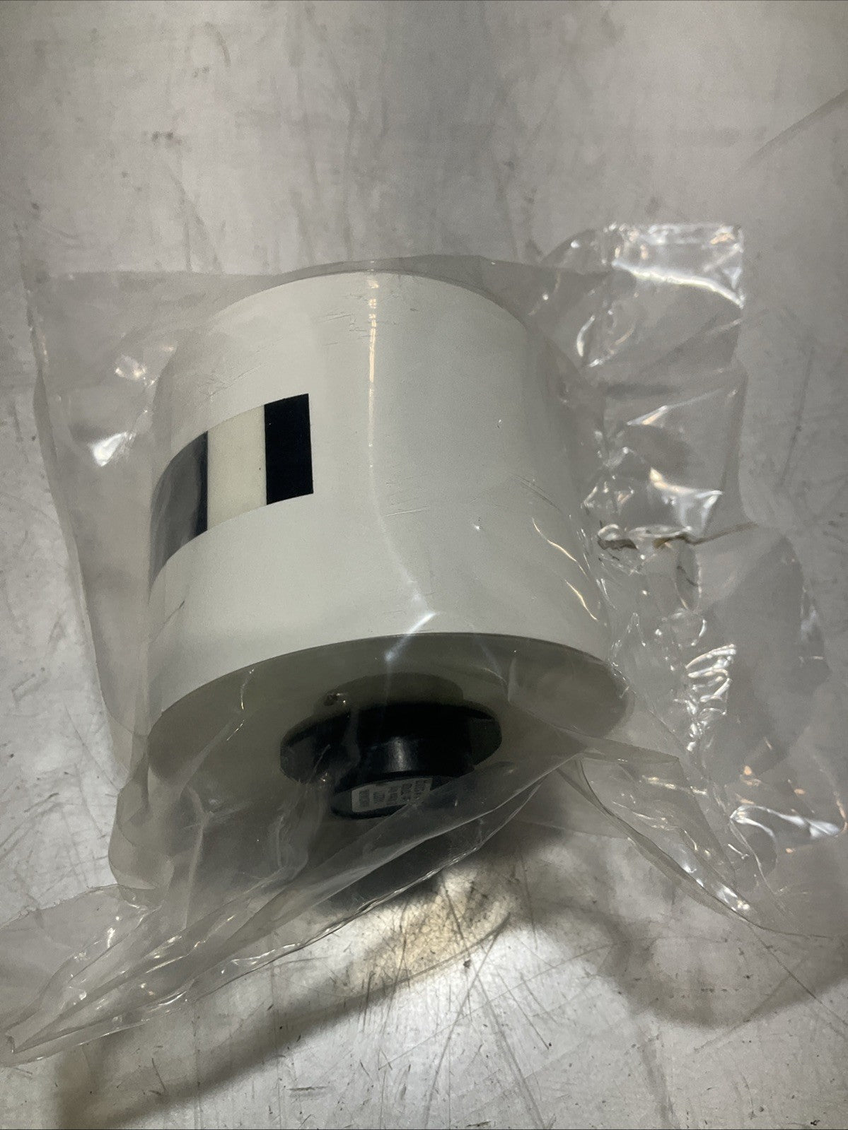 BRADY HANDIMARK  142271-27374026  WHITE VINYL 2.0X50 50.8MX15.2 LABEL  TAPE Z2M
