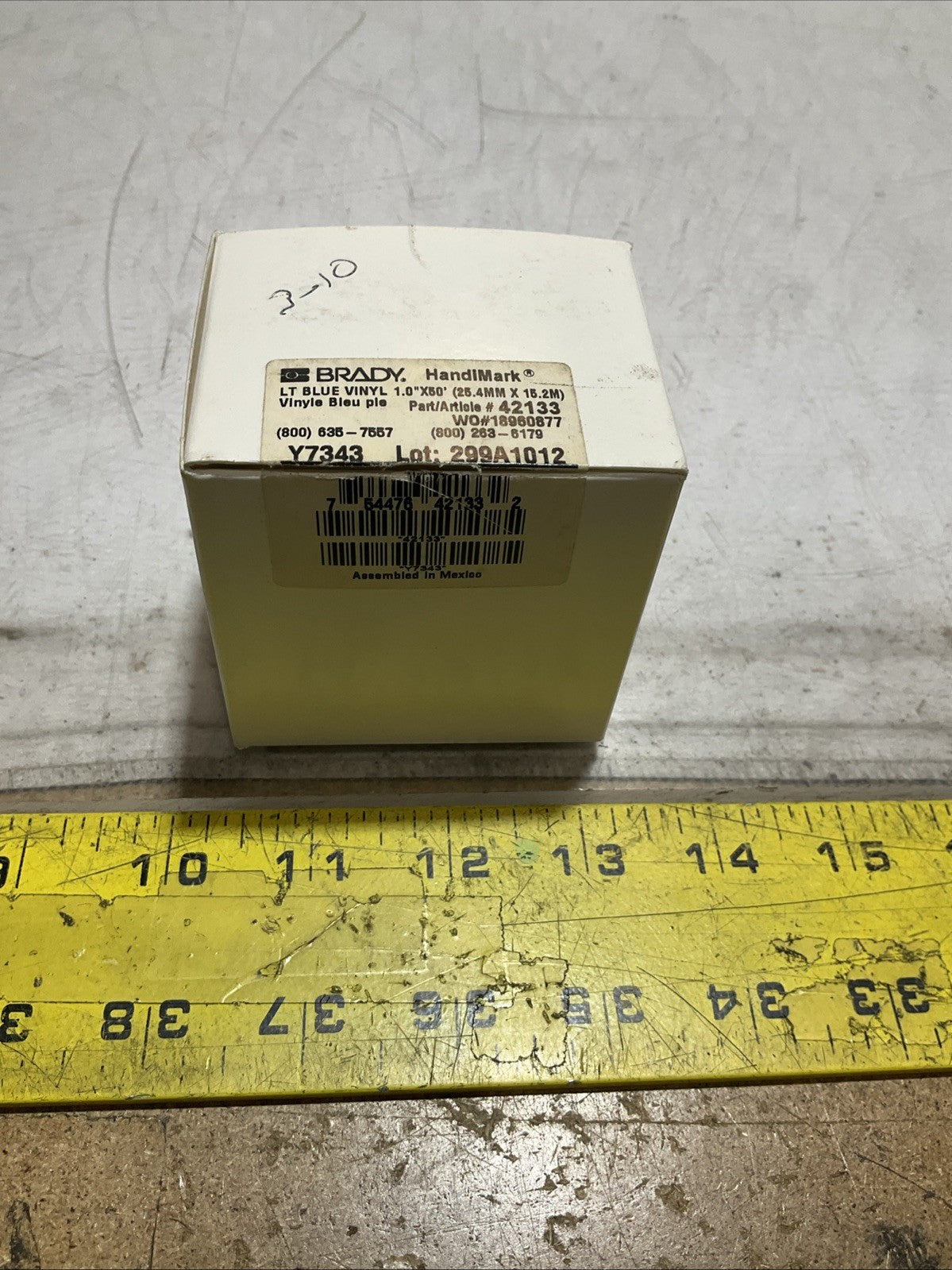 BRADY HANDIMARK Y7343 42133 LT BLUE VINYL 1.0X50 25.4MX15.2 LABEL TAPE Z2M
