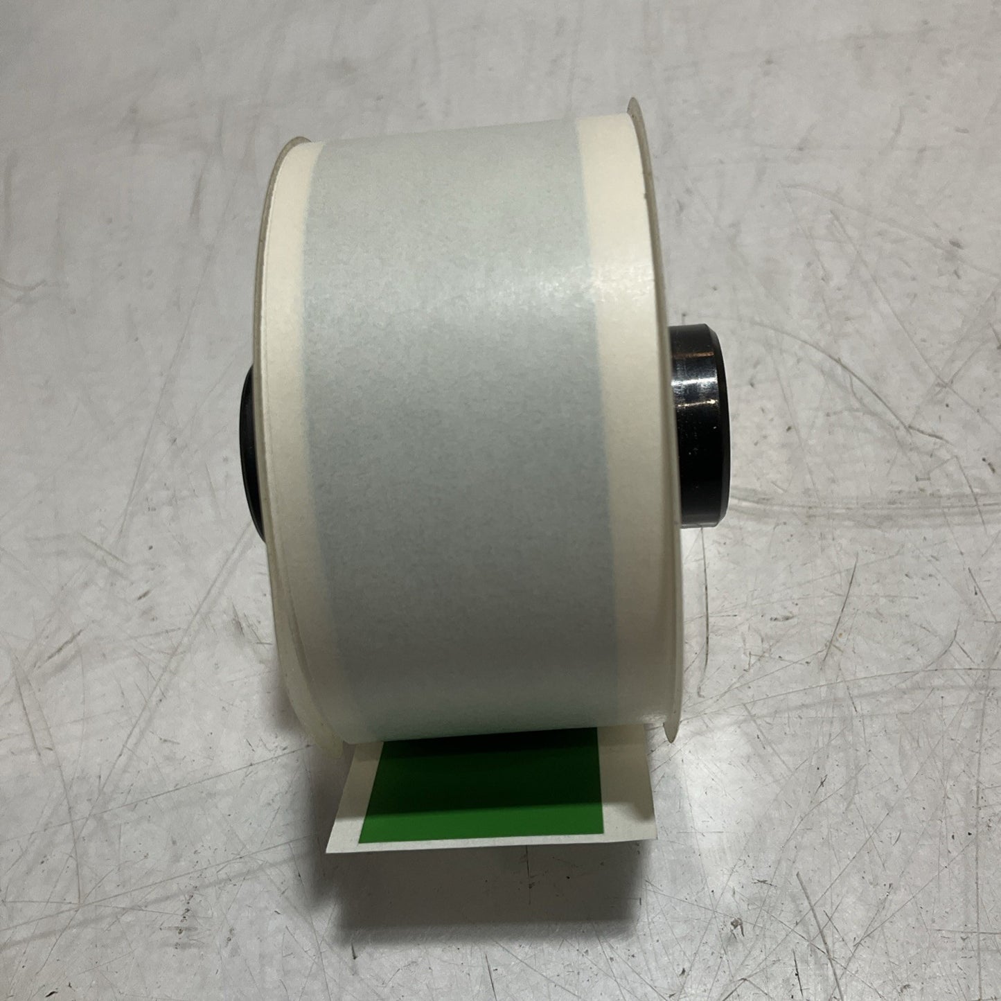 BRADY HANDIMARK  Y6091-42027 GREEN VINYL  LABEL TAPE 1.0X50  LOT OF 2  Z2M