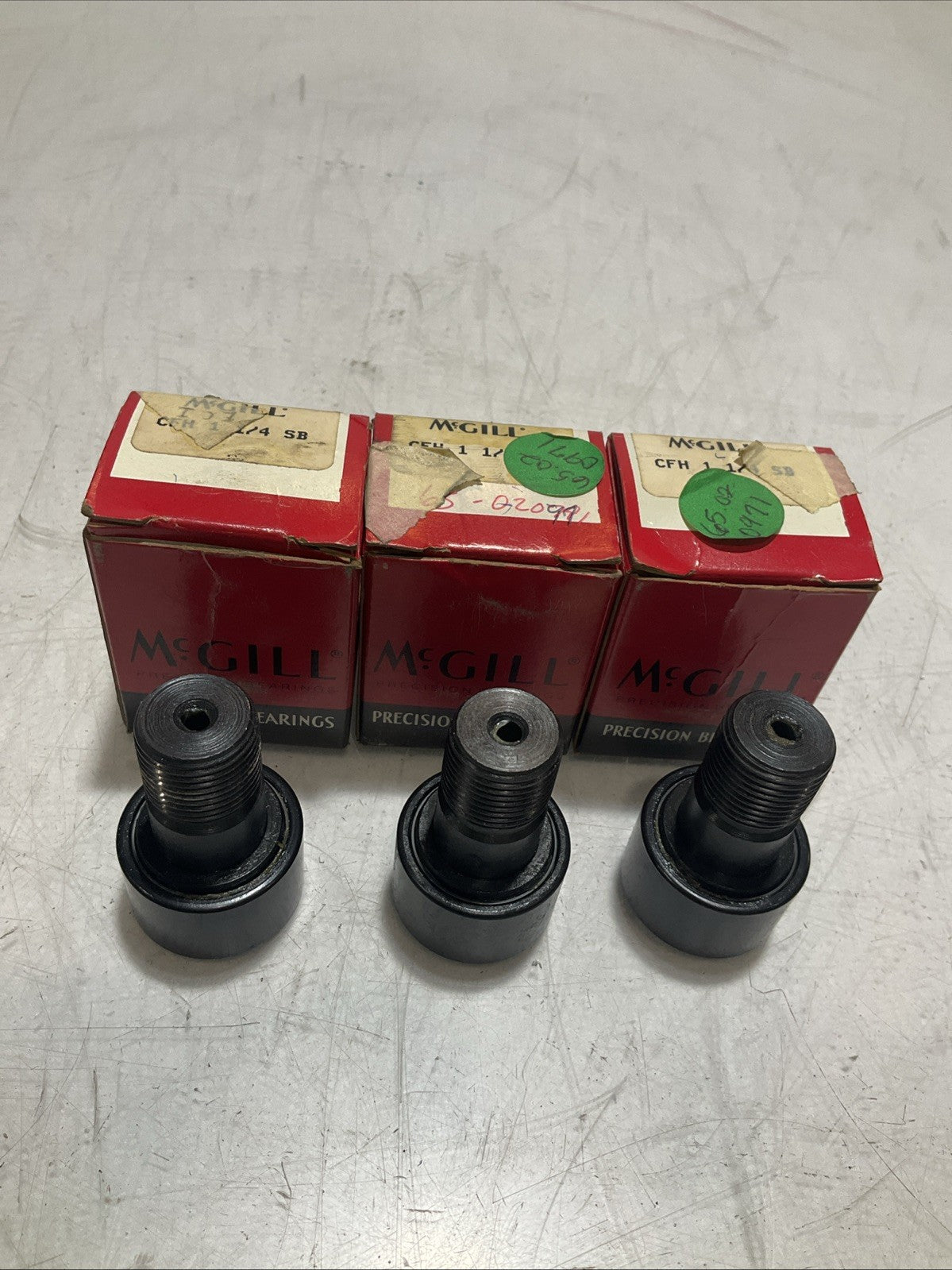 MCGILL  CFH 1-1/4 SB FLAT CAM FOLLOWER PRECISION BEARING  LOT OF 3 Z2M