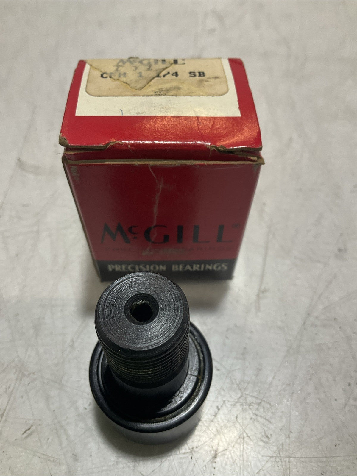 MCGILL  CFH 1-1/4 SB FLAT CAM FOLLOWER PRECISION BEARING  LOT OF 3 Z2M