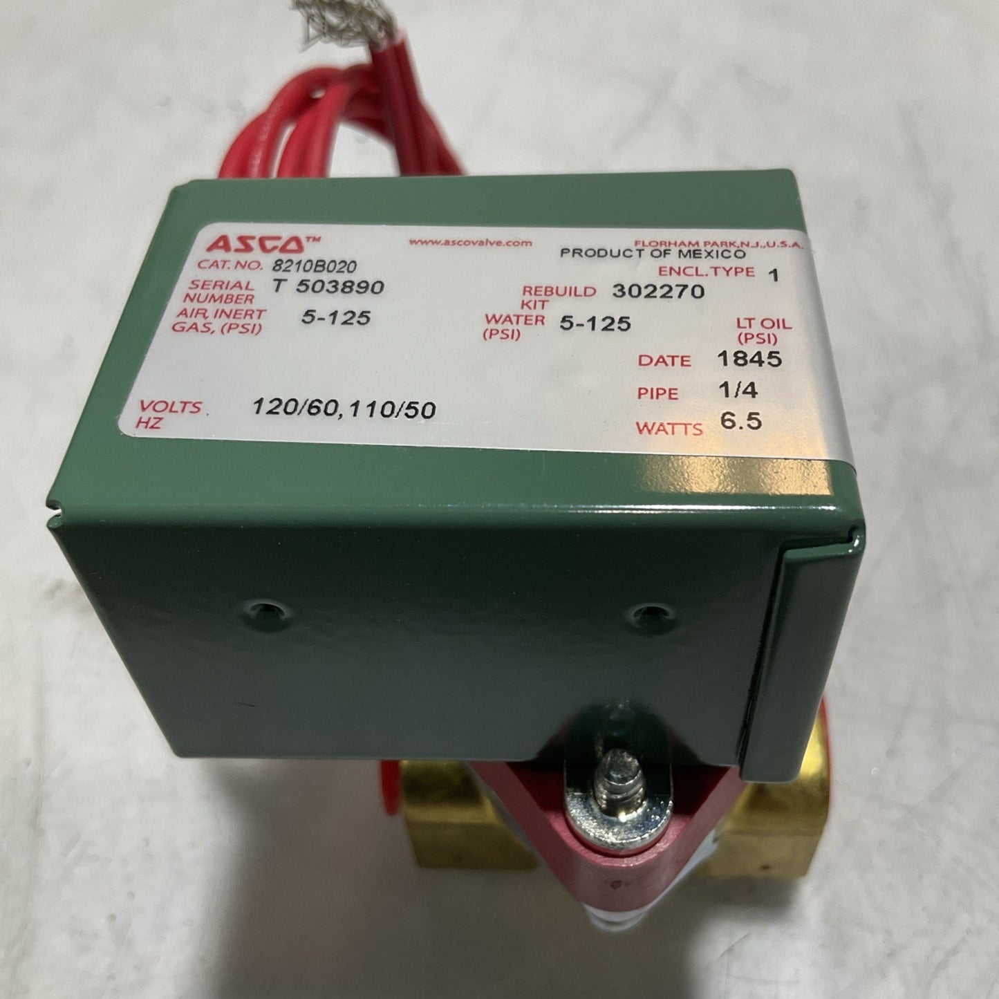 ASCO RED HAT 8210B020 SOLENOID VALVE  120/60;110/50 VOLTS  Z2M