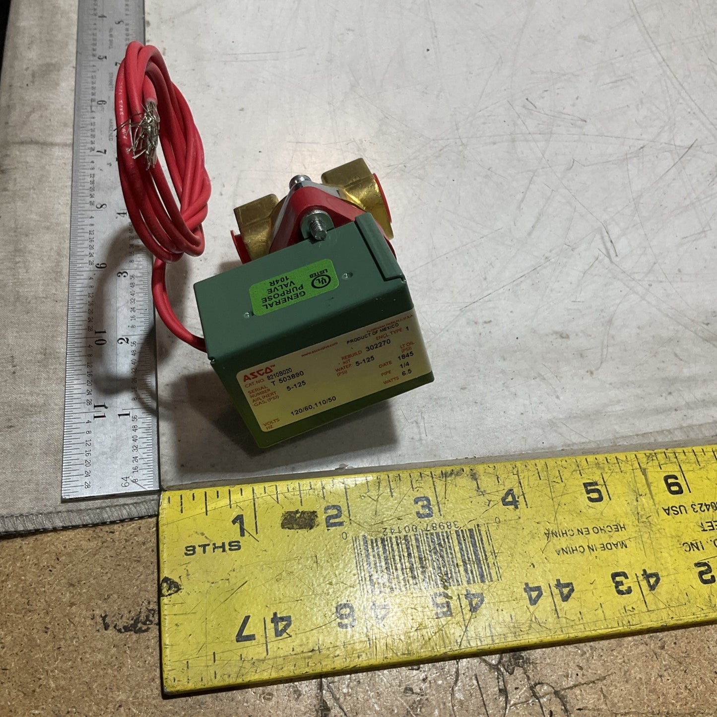ASCO RED HAT 8210B020 SOLENOID VALVE  120/60;110/50 VOLTS  Z2M