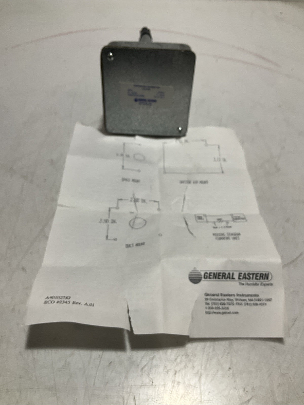 GENERAL  EASTERN TT TEMPERATURE TRANSMITTER  INPUT 36VDC / OUTPUT 20MA U3S