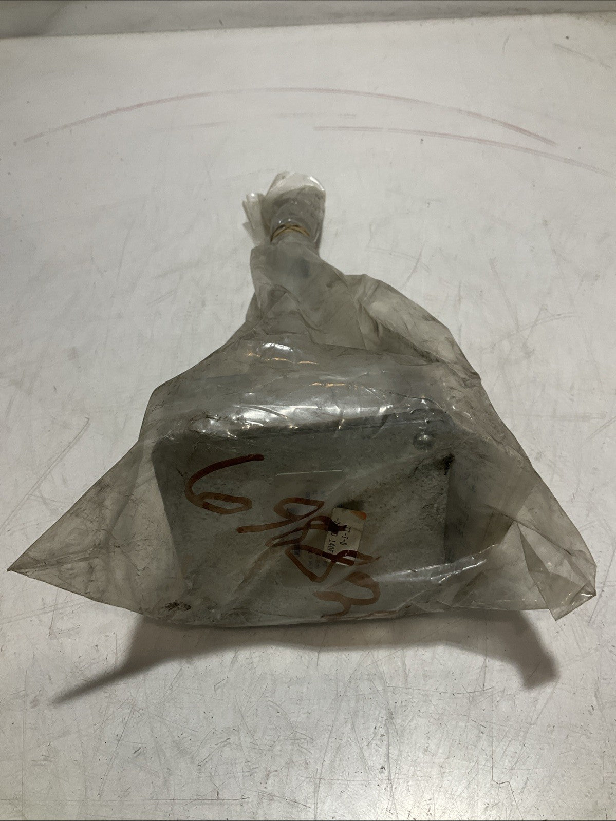 GENERAL  EASTERN TT TEMPERATURE TRANSMITTER  INPUT 36VDC / OUTPUT 20MA U3S