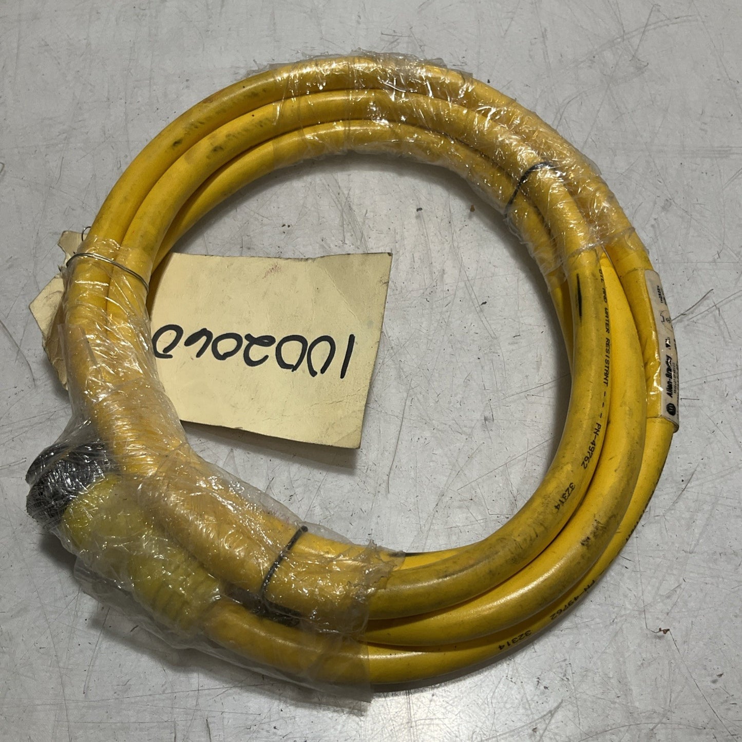 ALLEN-BRADLEY  889N-F3AFC-6F  600V  MPS13 PROX SWITCH CABLE U3S