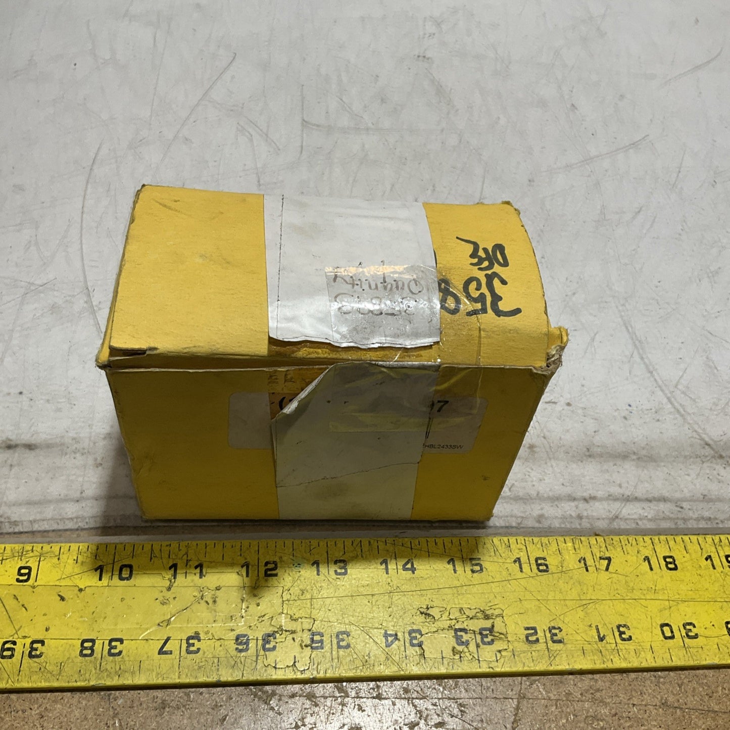 HUBBELL  HBL2433SW AC CONNECTOR BODY  20A 480V FEMALE BLACK WATERTIGHT U3S