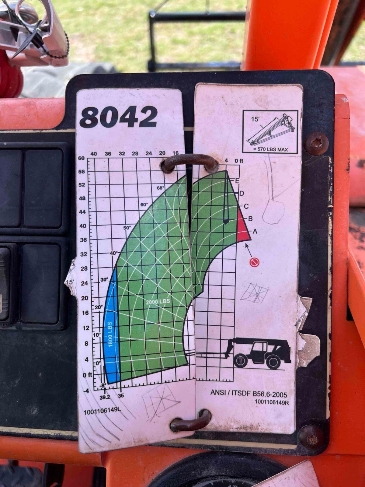 2014 JLG SKYTRAK TELEHANDLER MODEL 8042, CUMMINS DIESEL, 8000LB CAPACITY, 42FT