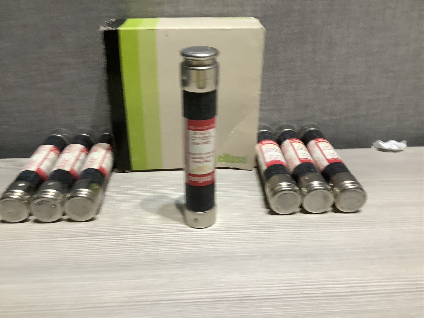 LITTELFUSE SLO-BLO FUSES FLSR 50 LOT OF 7 VOLTAGE 600 Z2M
