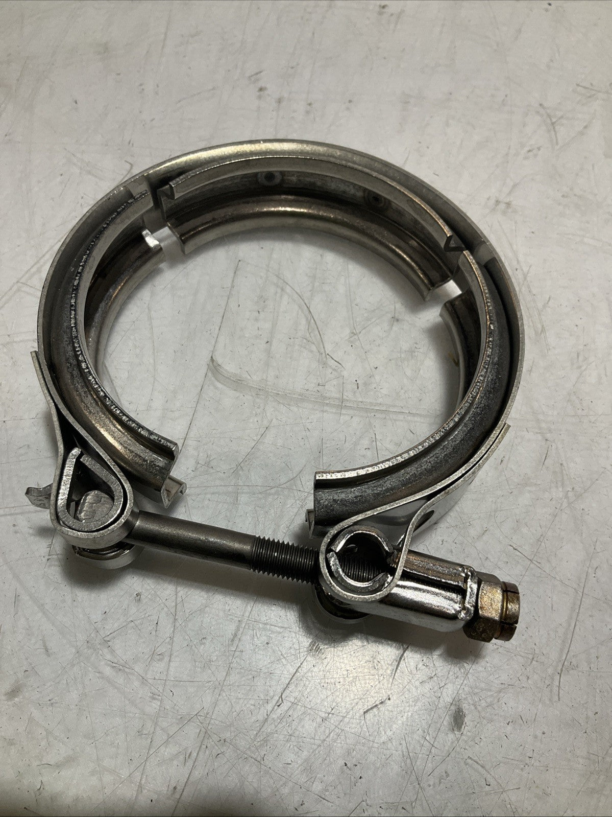 JOHN DEERE  RE289839  STAINLESS  STEEL QUICK CONNECT  V CLAMP  Y2M