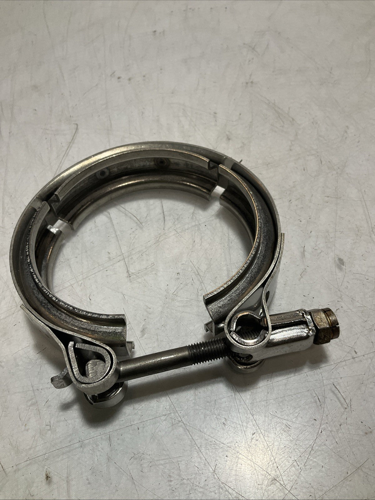 JOHN DEERE  RE289839  STAINLESS  STEEL QUICK CONNECT  V CLAMP  Y2M