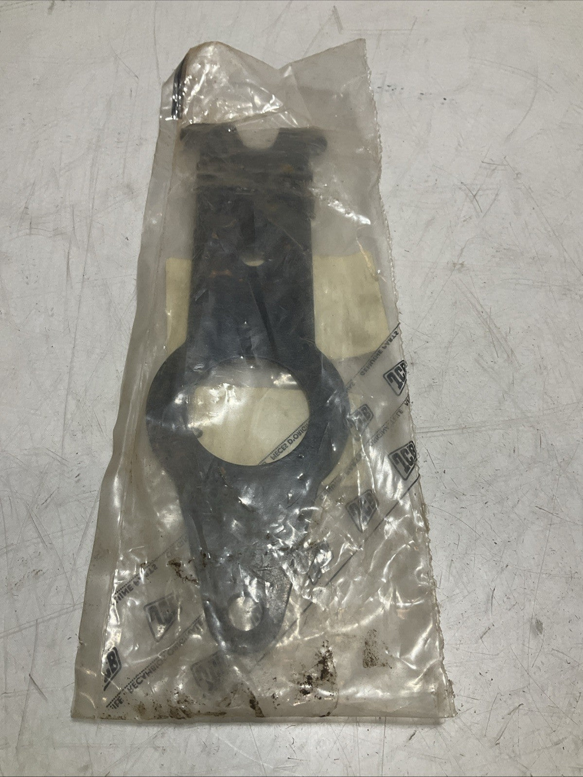 JCB  123/01200  BLACK  LEVER LOCK Y2M