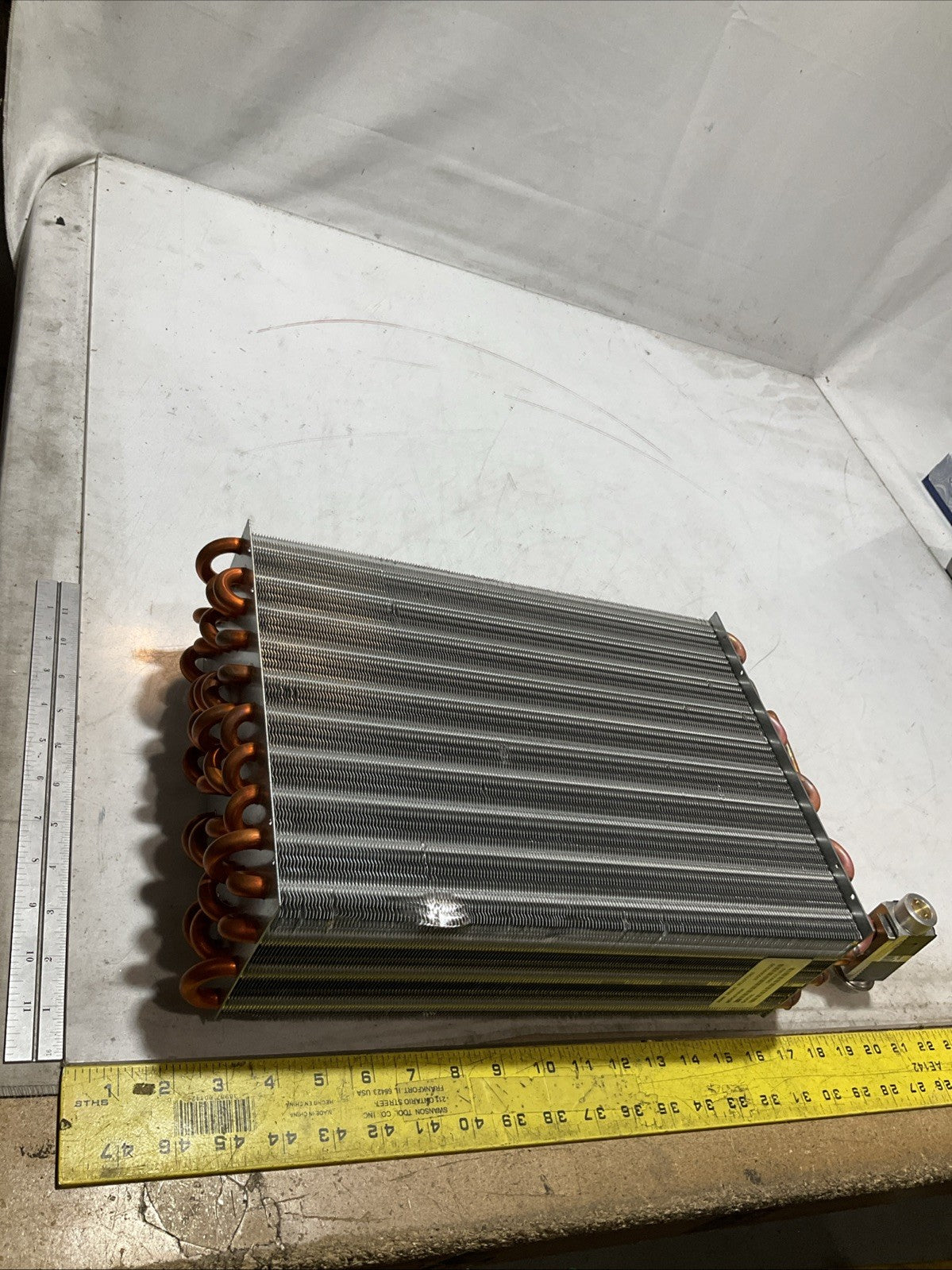 JOHN DEERE   RE327083  A/C  EVAPORATOR CORE Y2M