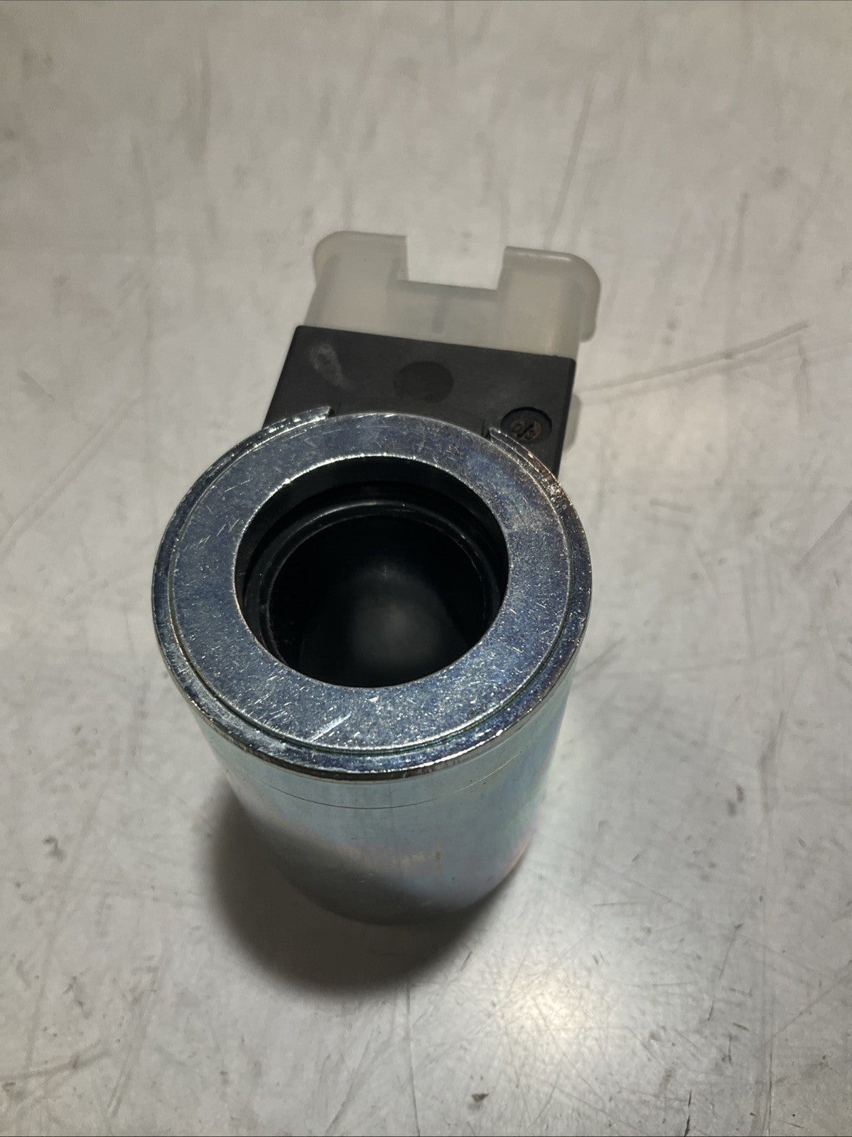 REXROTH BOSCH 989709  12VDC  10/3  HYDRAULIC SOLENOID COIL VALVE Z2M