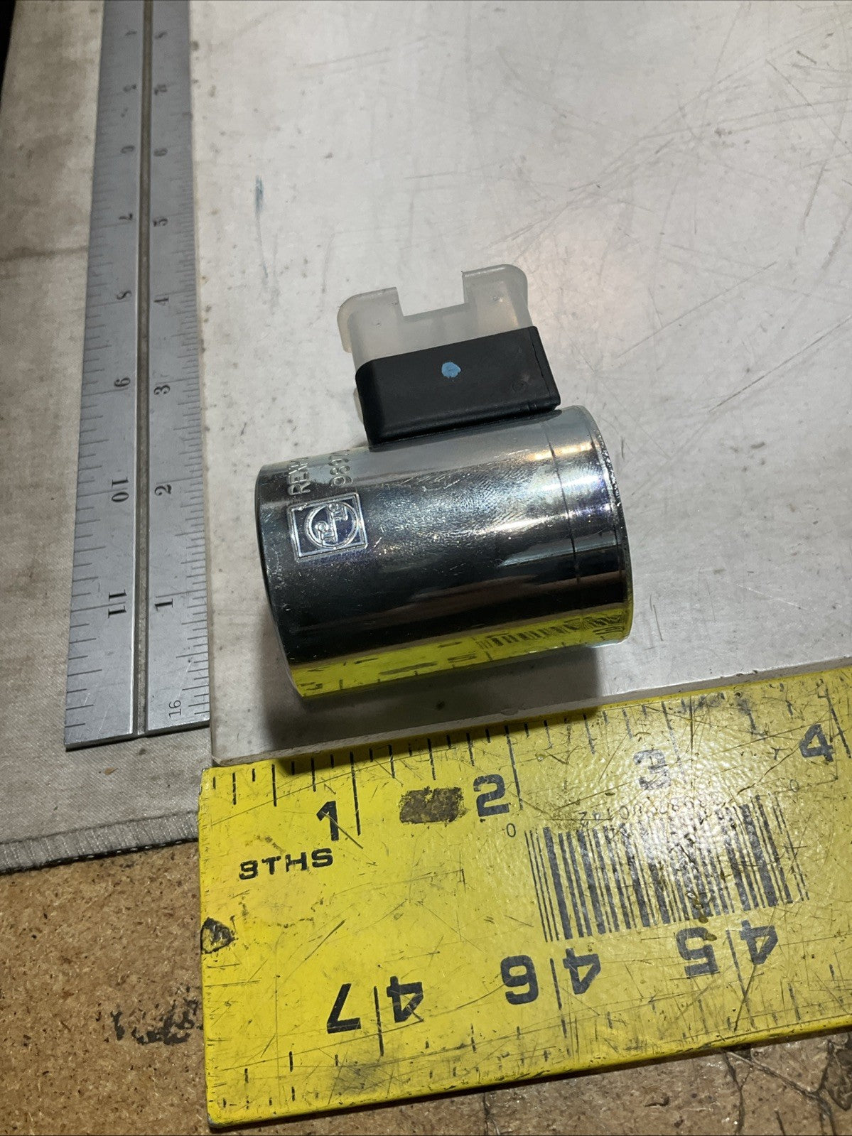 REXROTH BOSCH 989709  12VDC  10/3  HYDRAULIC SOLENOID COIL VALVE Z2M