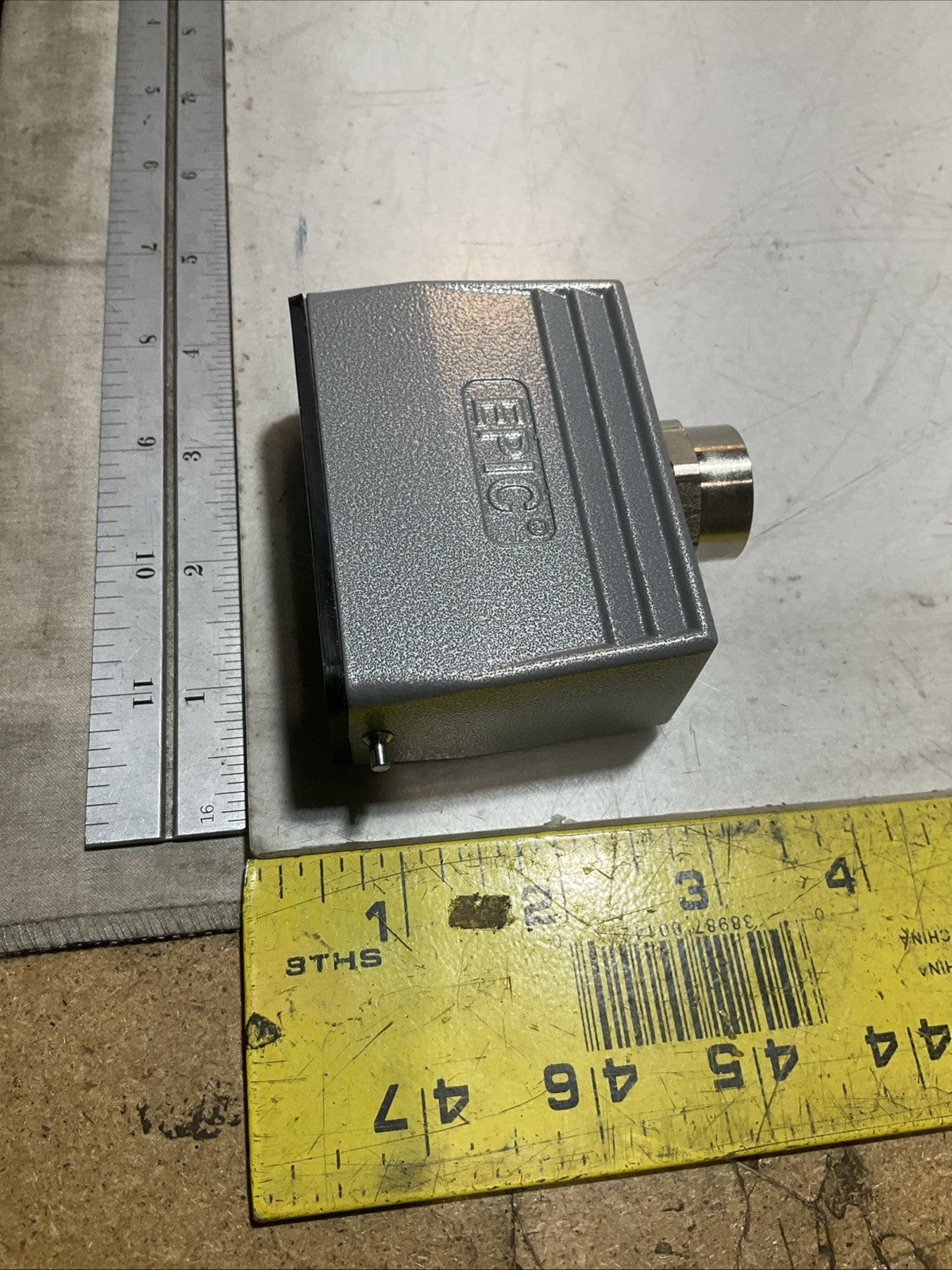 LAPP  GROUP - EPIC 105650  HEAVY DUTY  INTERCONNECTS  CONNECTORS  LOT OF 4 Z2M