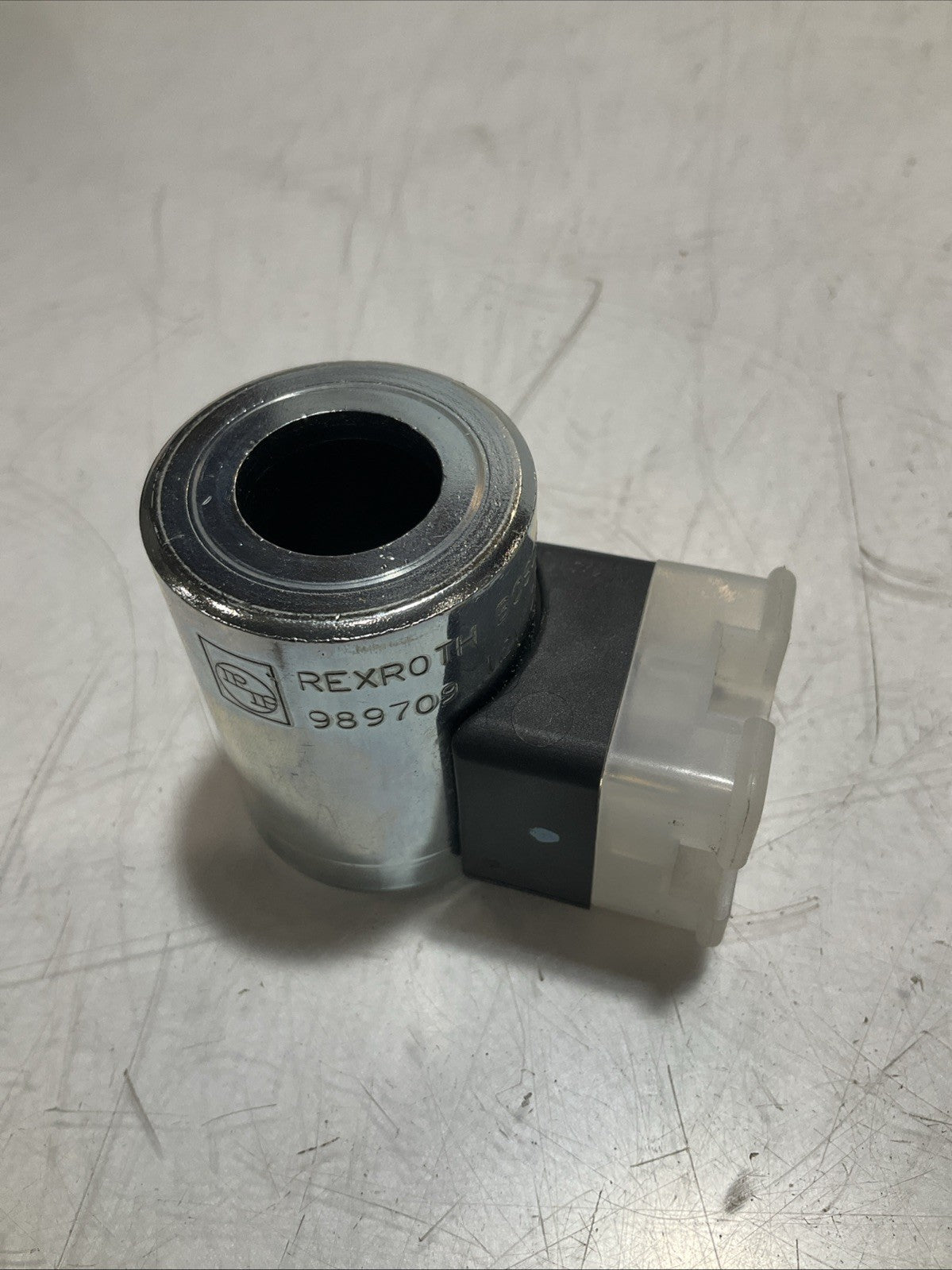 REXROTH BOSCH 989709  12VDC  10/3  HYDRAULIC SOLENOID COIL VALVE Z2M